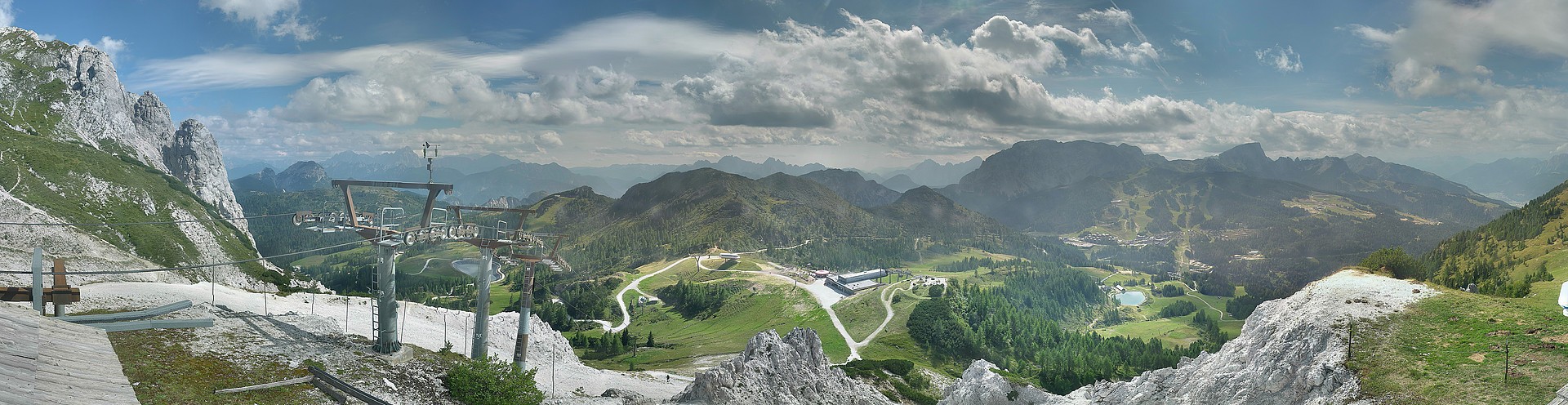 Archiv Foto Webcam Nassfeld: Panoramablick vom Gartnerkofel