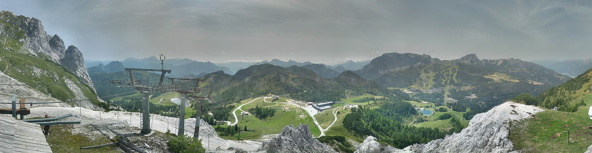 Archiv Foto Webcam Nassfeld: Panoramablick vom Gartnerkofel