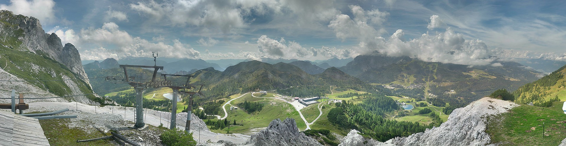 Archiv Foto Webcam Nassfeld: Panoramablick vom Gartnerkofel