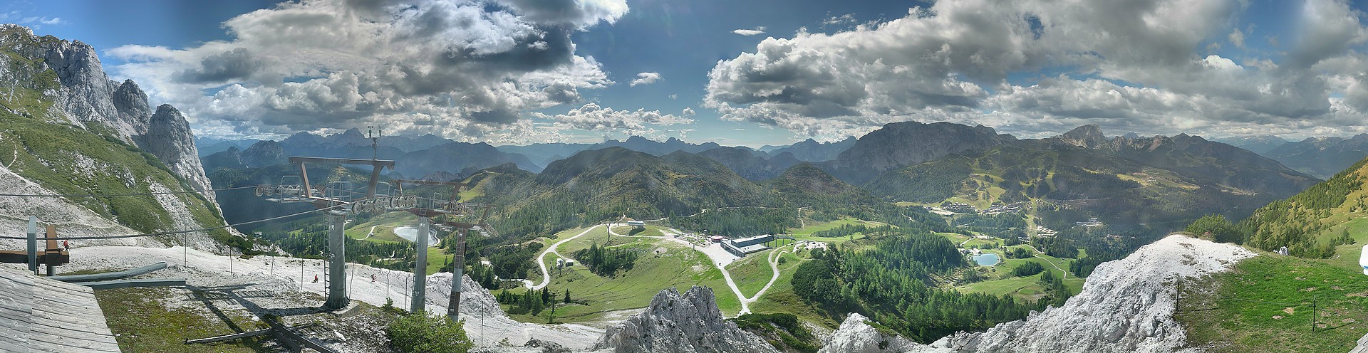 Archiv Foto Webcam Nassfeld: Panoramablick vom Gartnerkofel