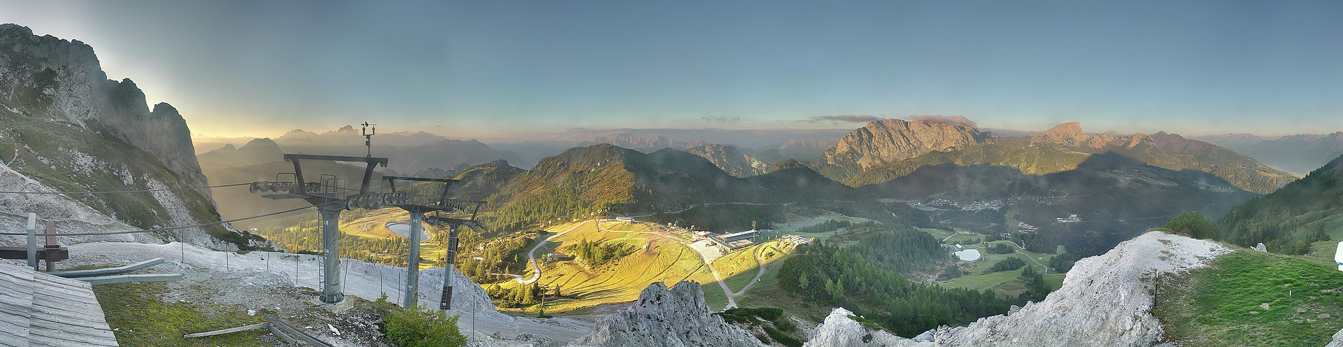 Archiv Foto Webcam Nassfeld: Panoramablick vom Gartnerkofel