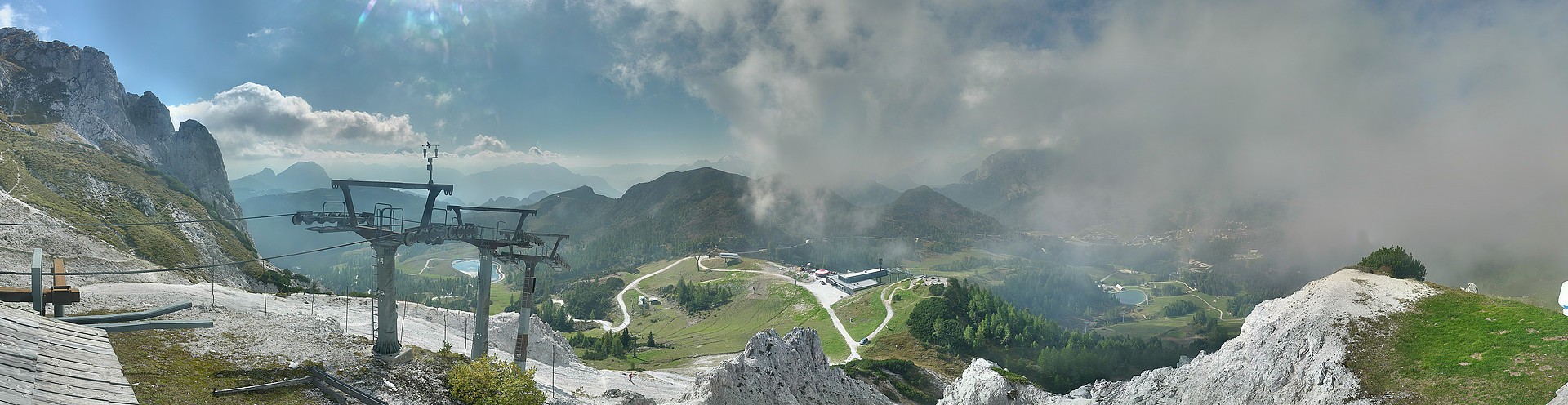 Archiv Foto Webcam Nassfeld: Panoramablick vom Gartnerkofel
