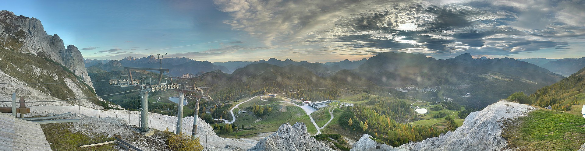 Archiv Foto Webcam Nassfeld: Panoramablick vom Gartnerkofel