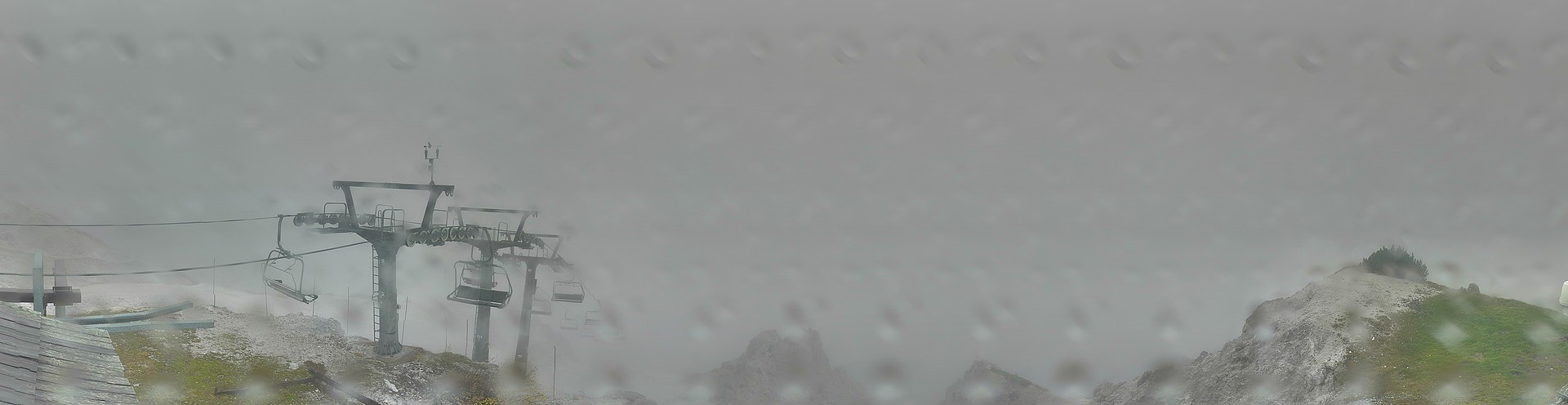 Archiv Foto Webcam Nassfeld: Panoramablick vom Gartnerkofel