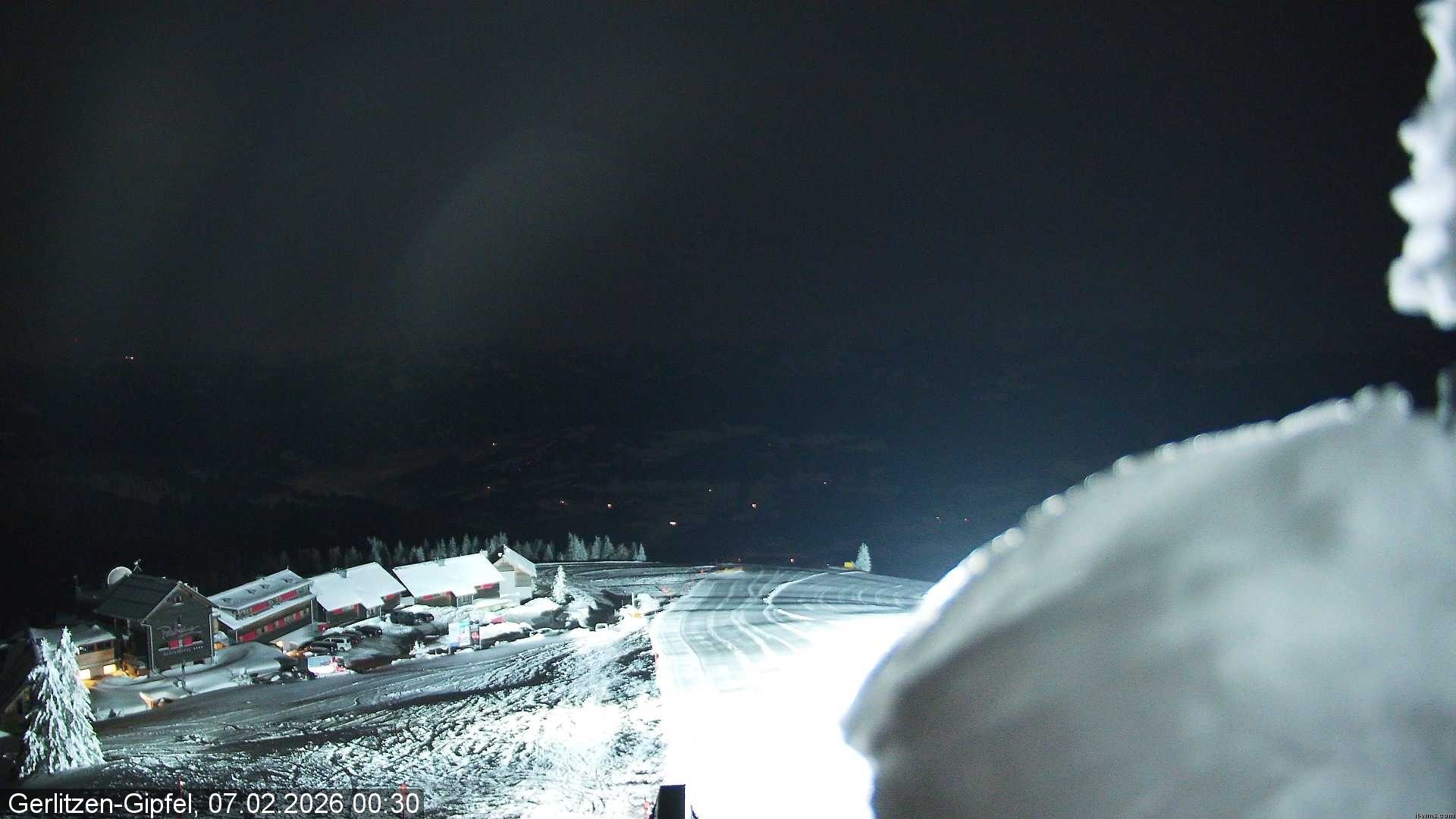 Archiv Foto Webcam Gerlitzen Gipfel: Bergstation 8er Carving Jet