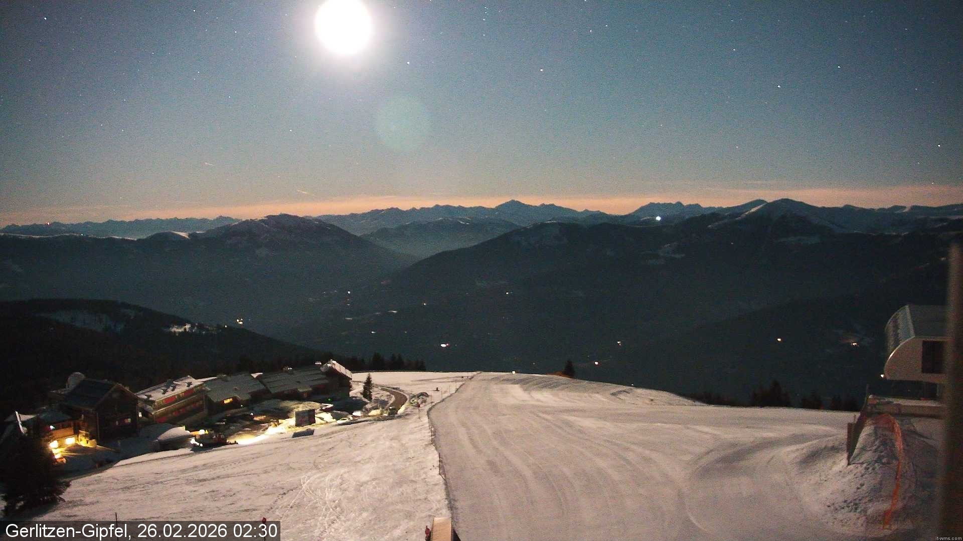 Archived image Webcam Mountain station 8er Carving Jet