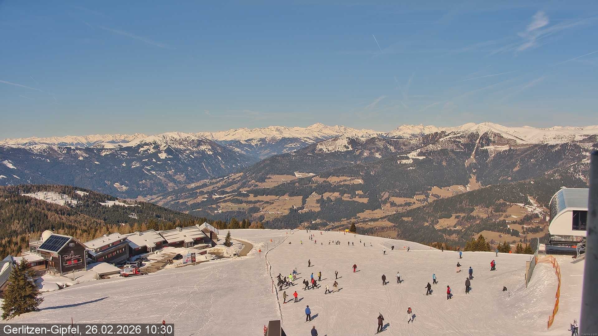 Archived image Webcam Mountain station 8er Carving Jet