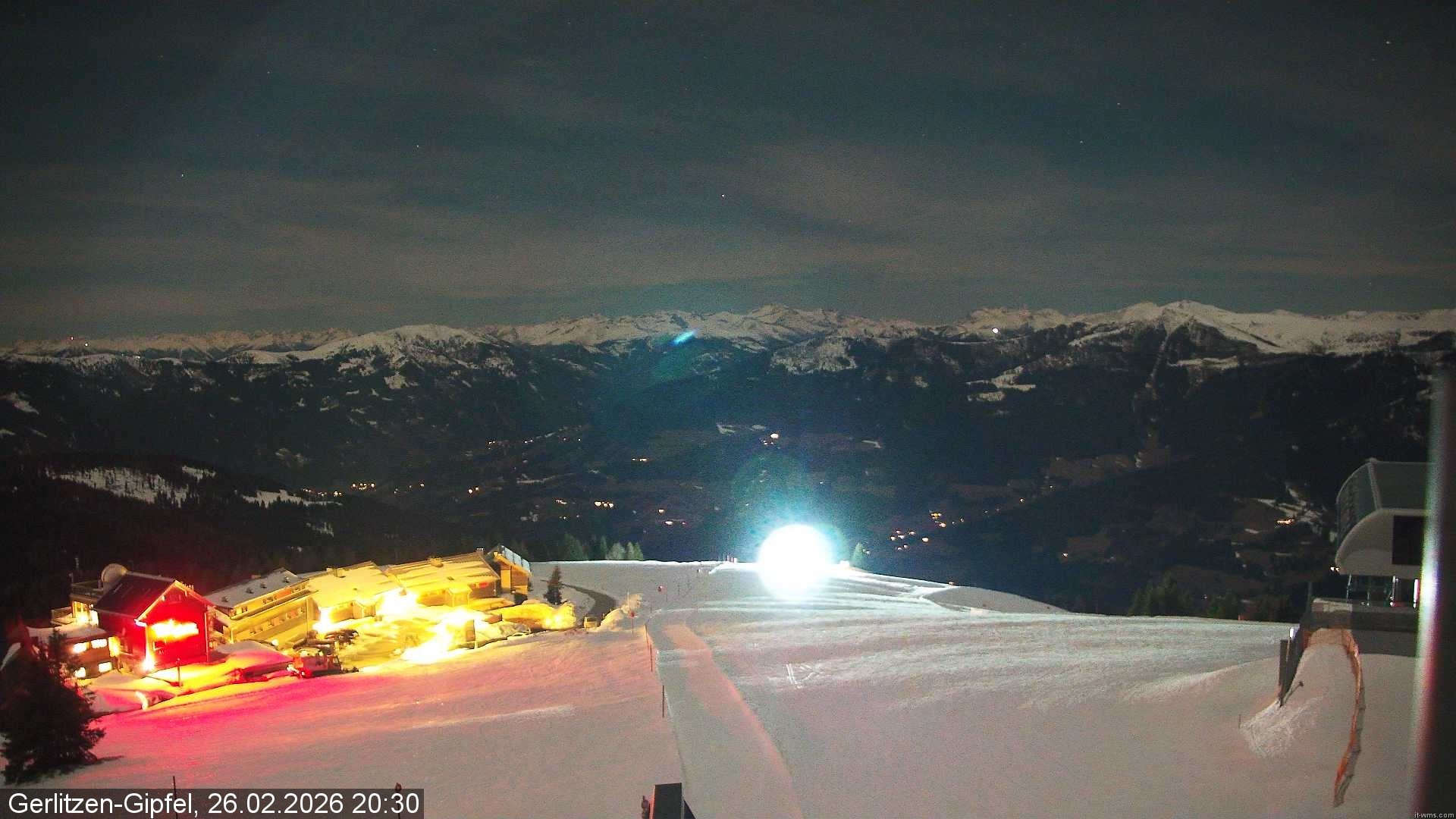 Archived image Webcam Mountain station 8er Carving Jet