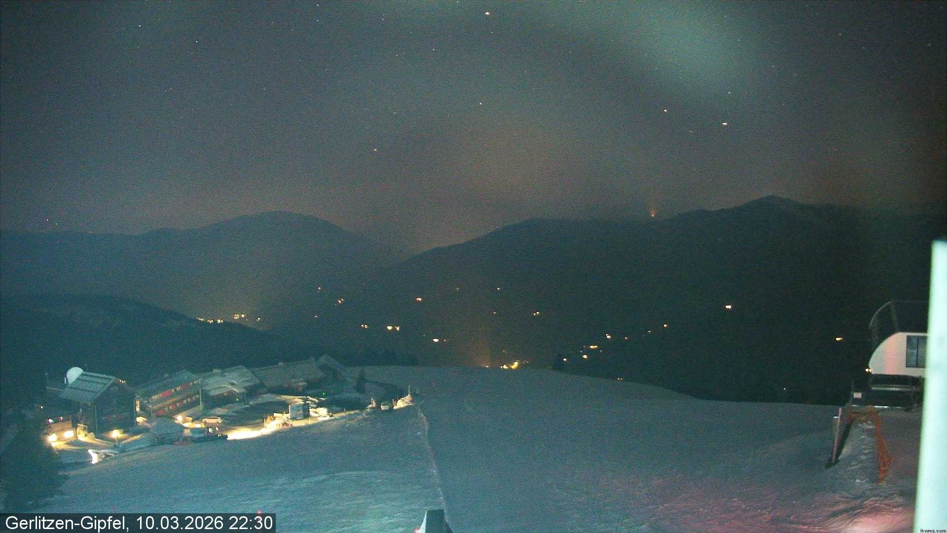 Archiv Foto Webcam Gerlitzen Gipfel: Bergstation 8er Carving Jet