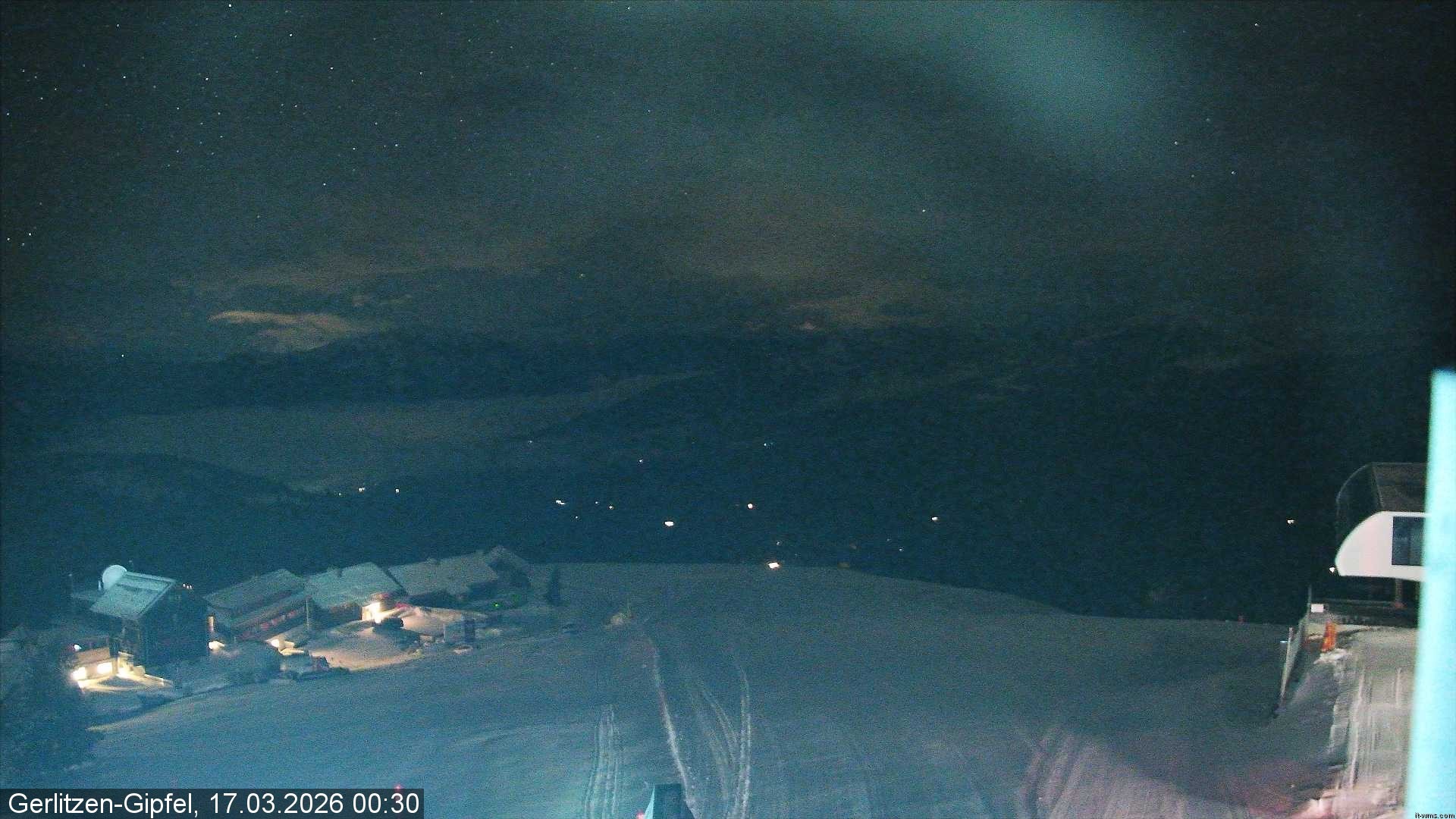 Archiv Foto Webcam Gerlitzen Gipfel: Bergstation 8er Carving Jet