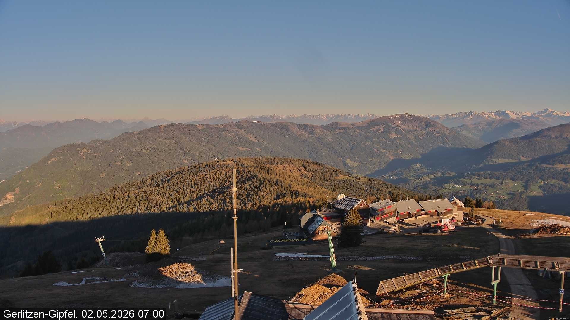 Archiv Foto Webcam Gerlitzen Gipfel: Bergstation 8er Carving Jet