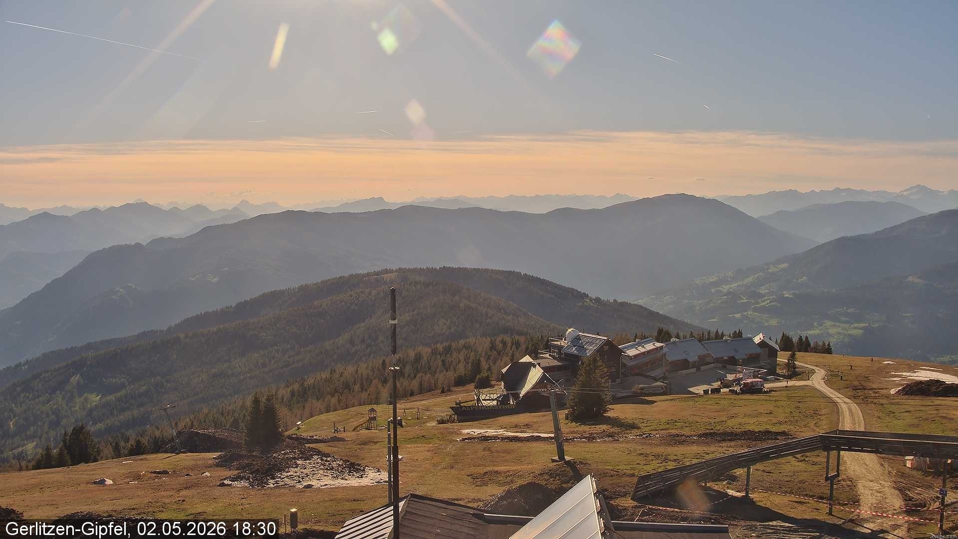 Archiv Foto Webcam Gerlitzen Gipfel: Bergstation 8er Carving Jet
