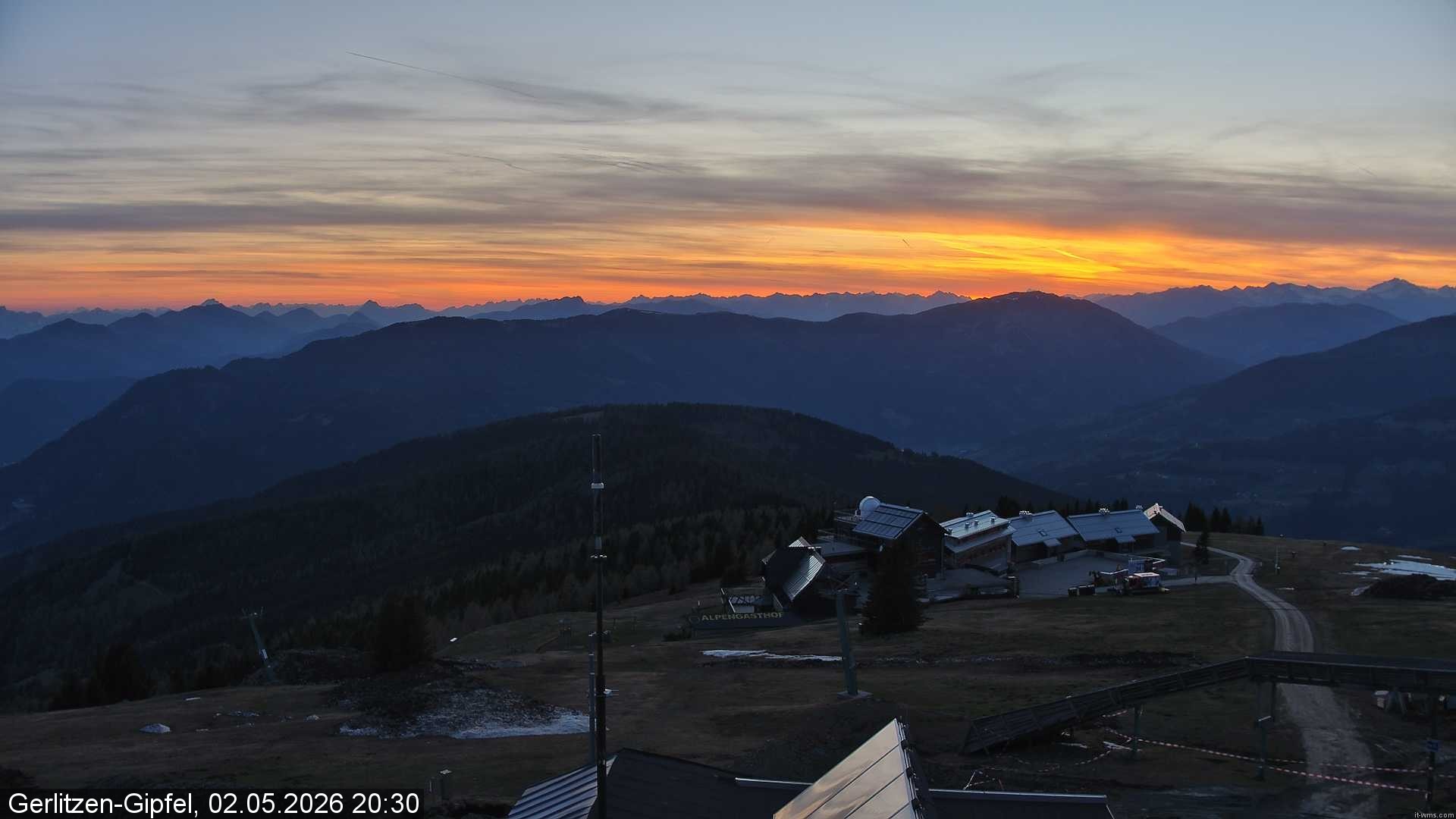 Archived image Webcam Mountain station 8er Carving Jet