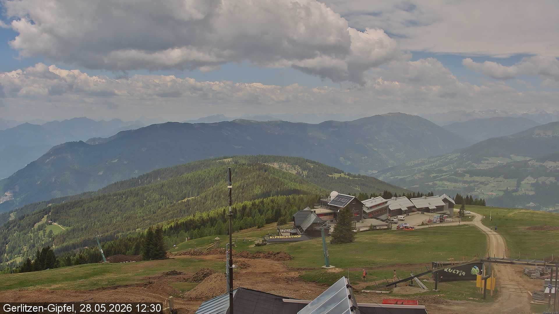 Archived image Webcam Mountain station 8er Carving Jet