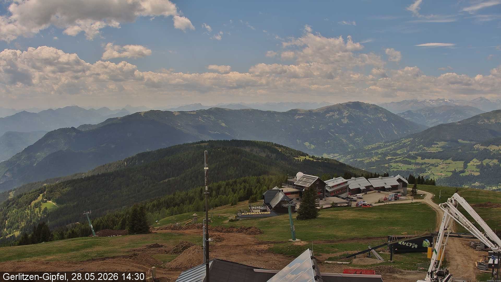 Archived image Webcam Mountain station 8er Carving Jet