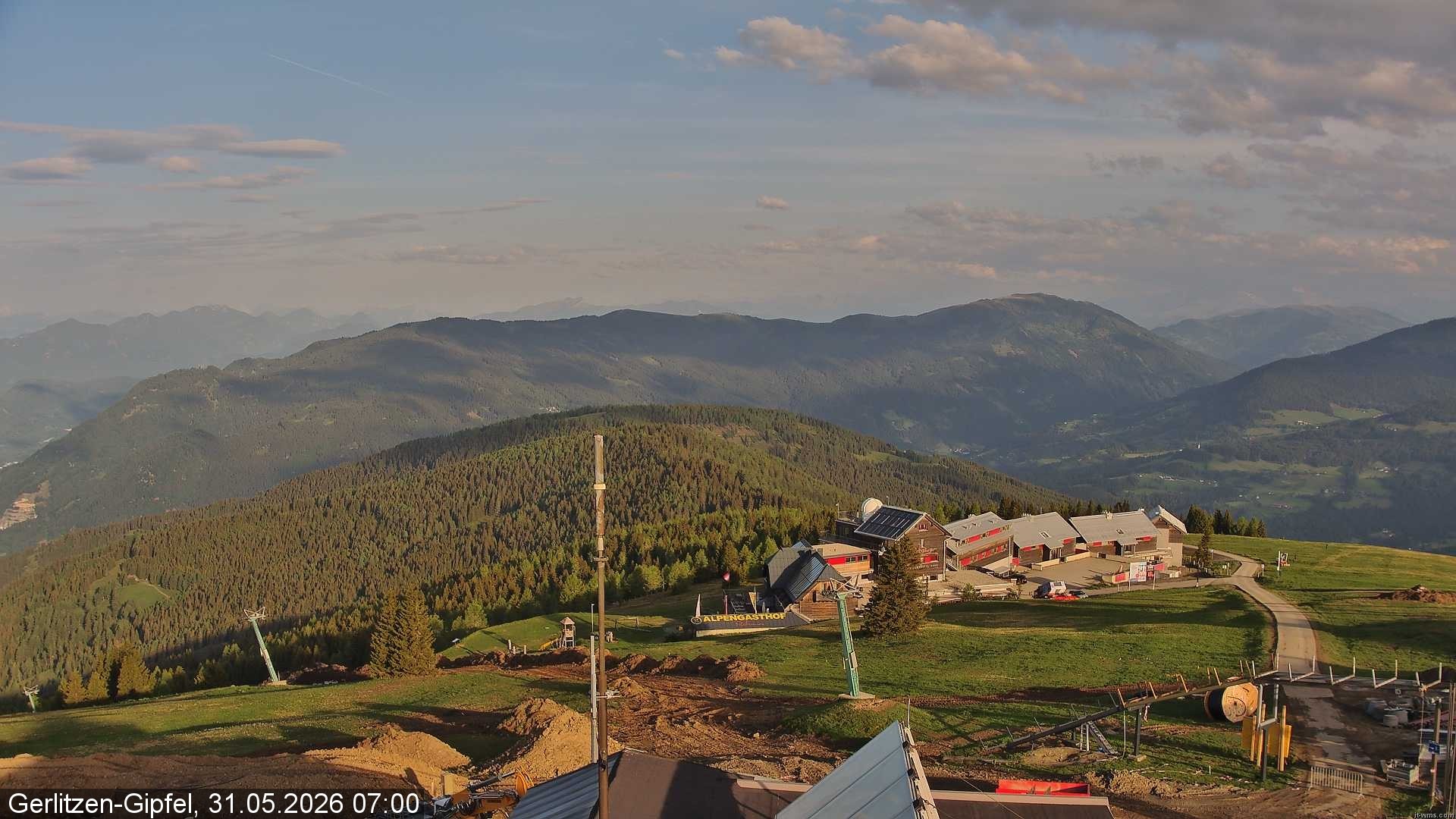 Archiv Foto Webcam Gerlitzen Gipfel: Bergstation 8er Carving Jet