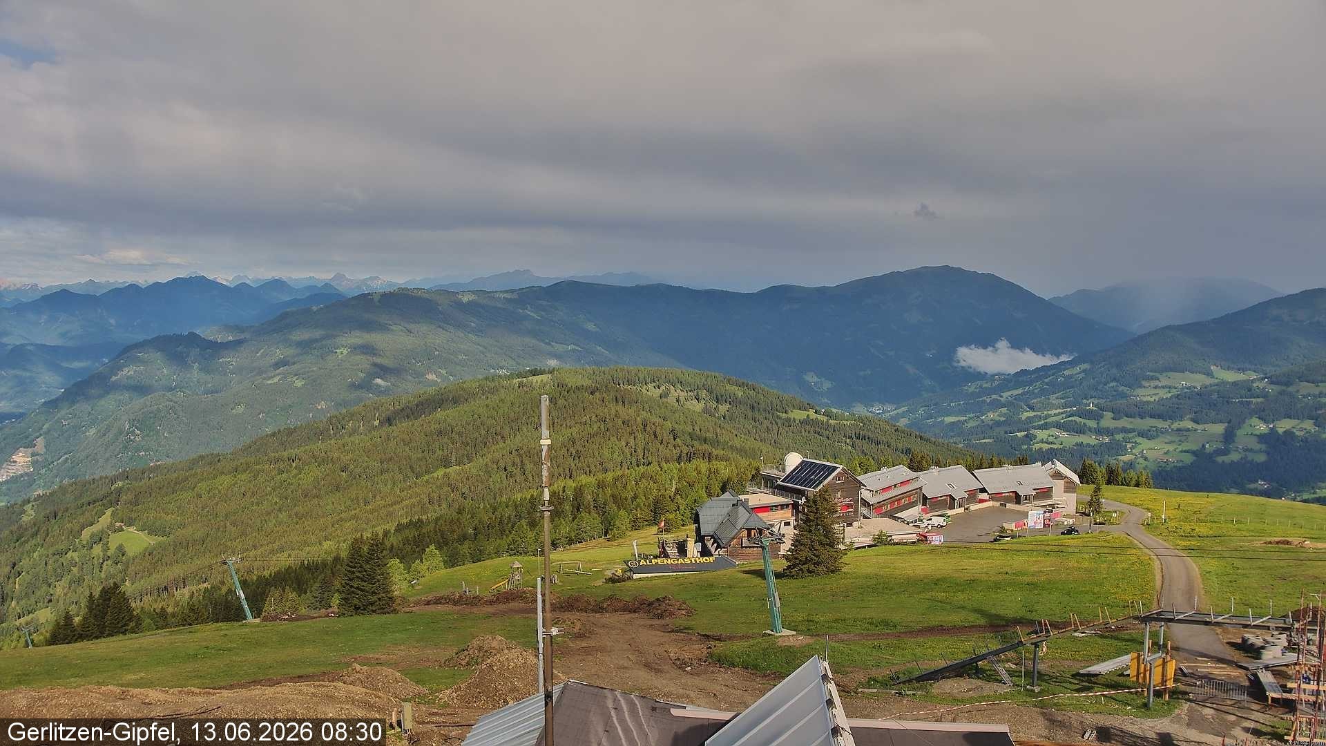 Archived image Webcam Mountain station 8er Carving Jet