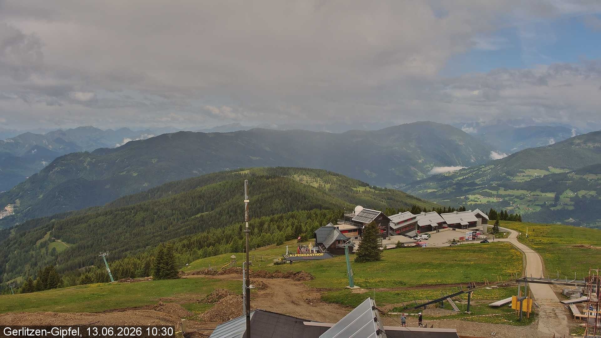 Archived image Webcam Mountain station 8er Carving Jet