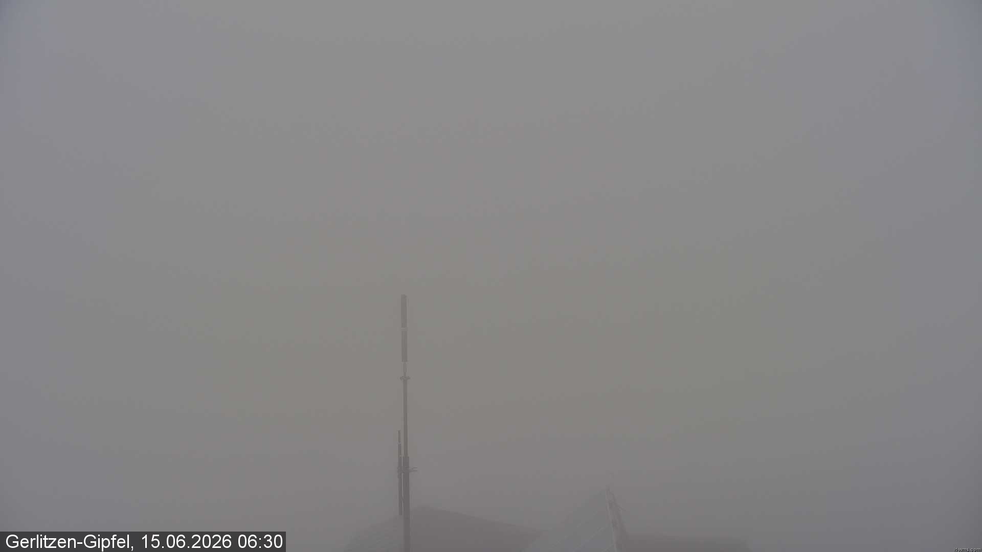 Archiv Foto Webcam Gerlitzen Gipfel: Bergstation 8er Carving Jet