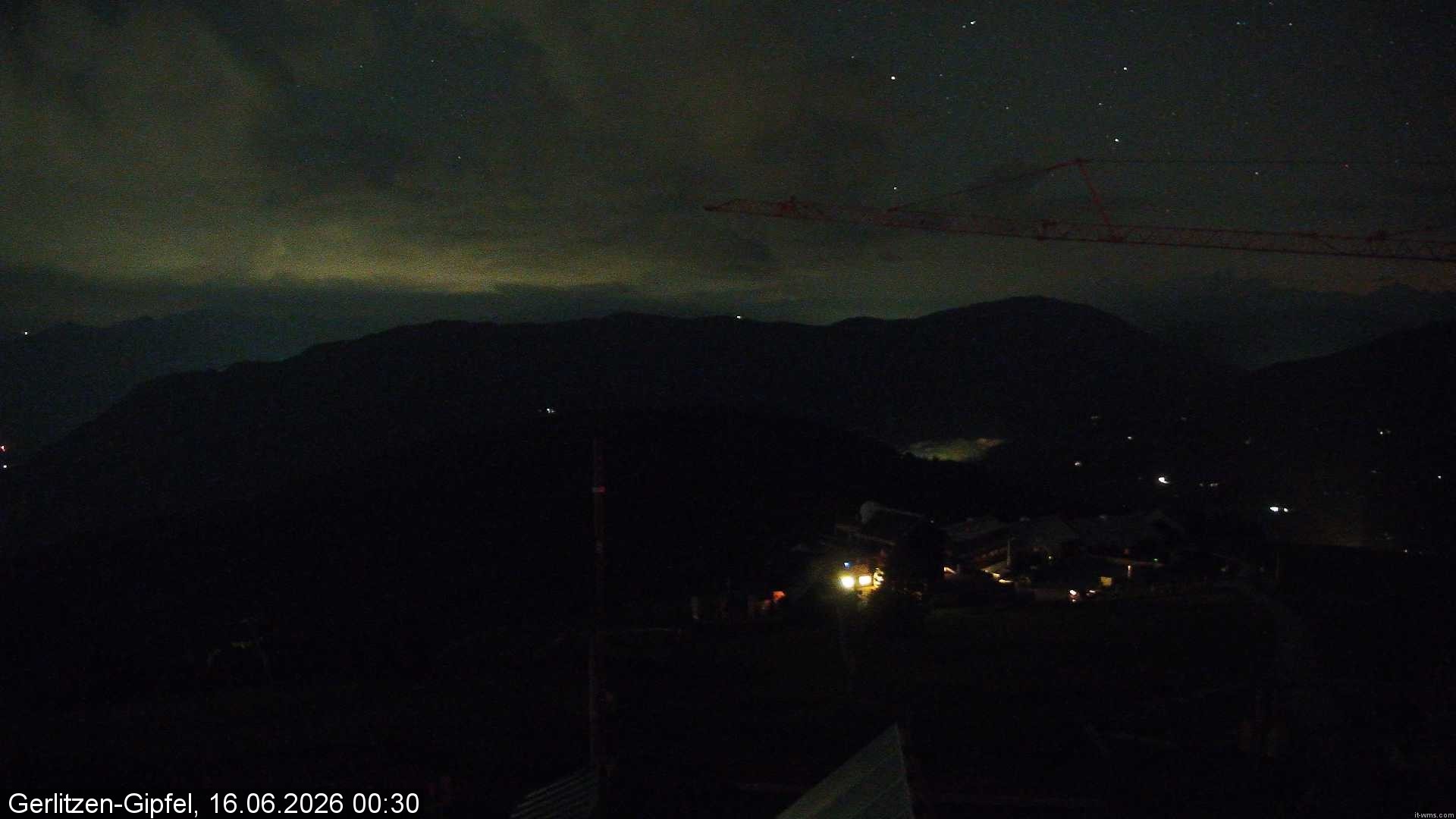 Archiv Foto Webcam Gerlitzen Gipfel: Bergstation 8er Carving Jet