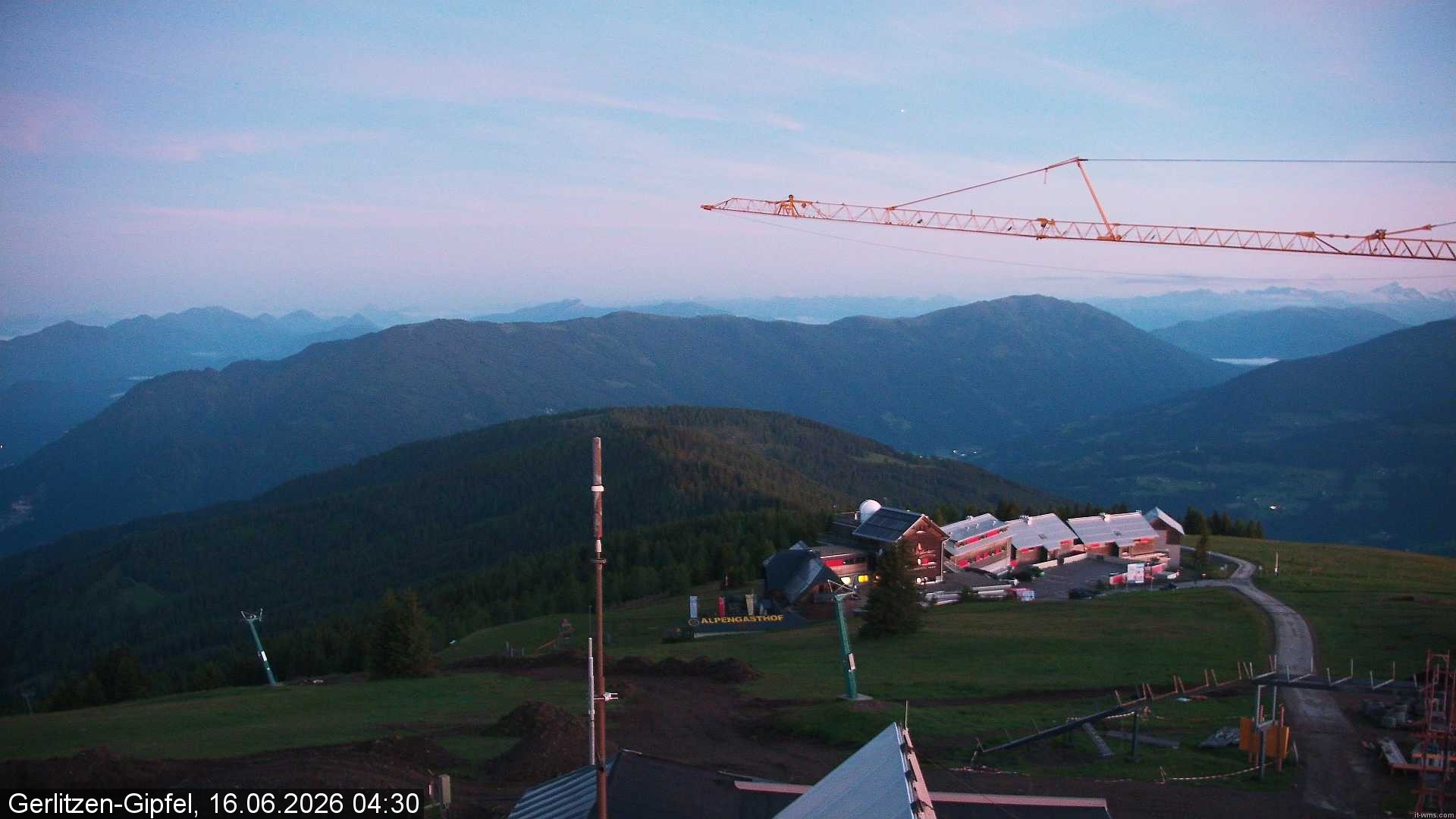 Archiv Foto Webcam Gerlitzen Gipfel: Bergstation 8er Carving Jet