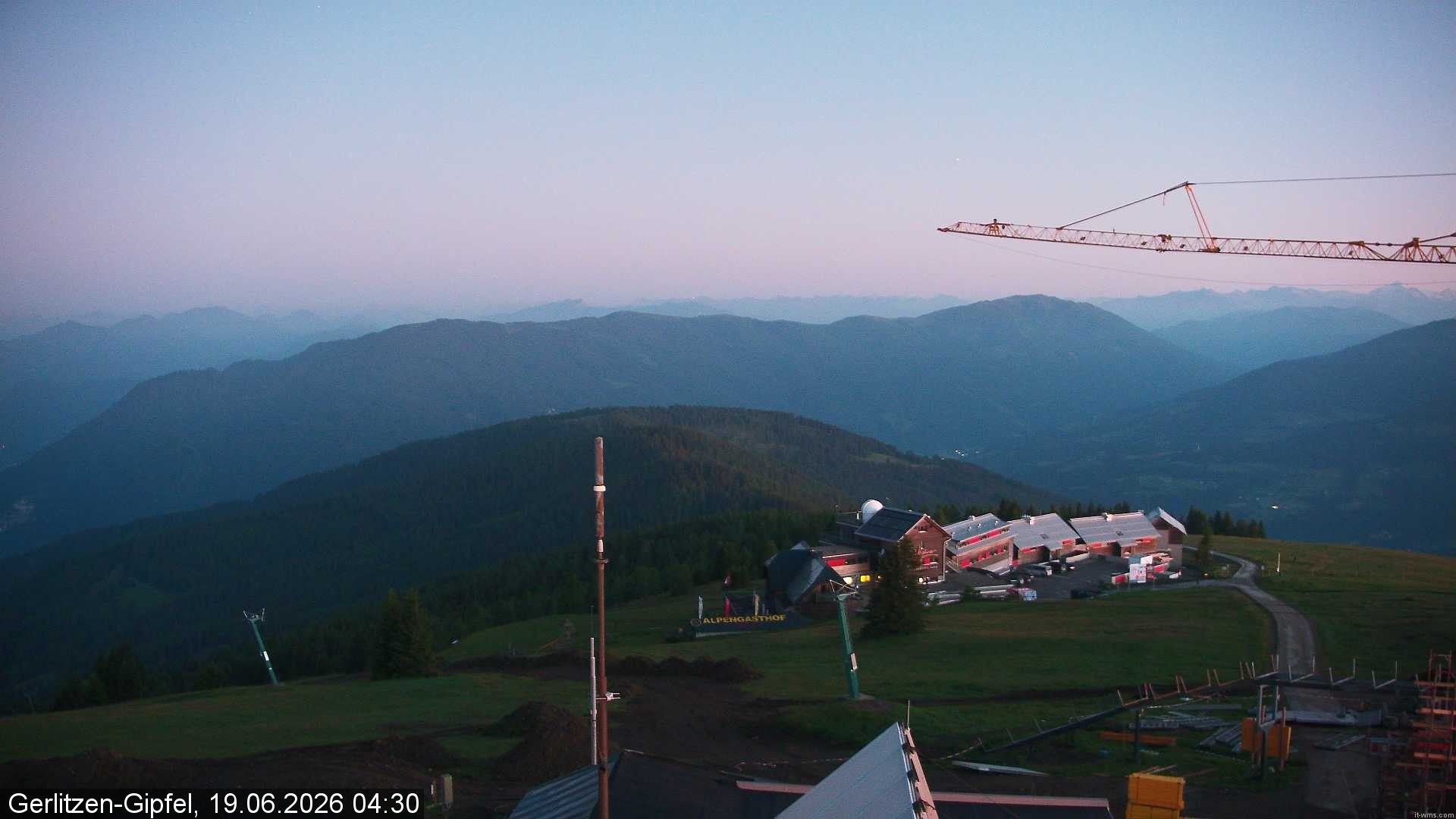 Archiv Foto Webcam Gerlitzen Gipfel: Bergstation 8er Carving Jet