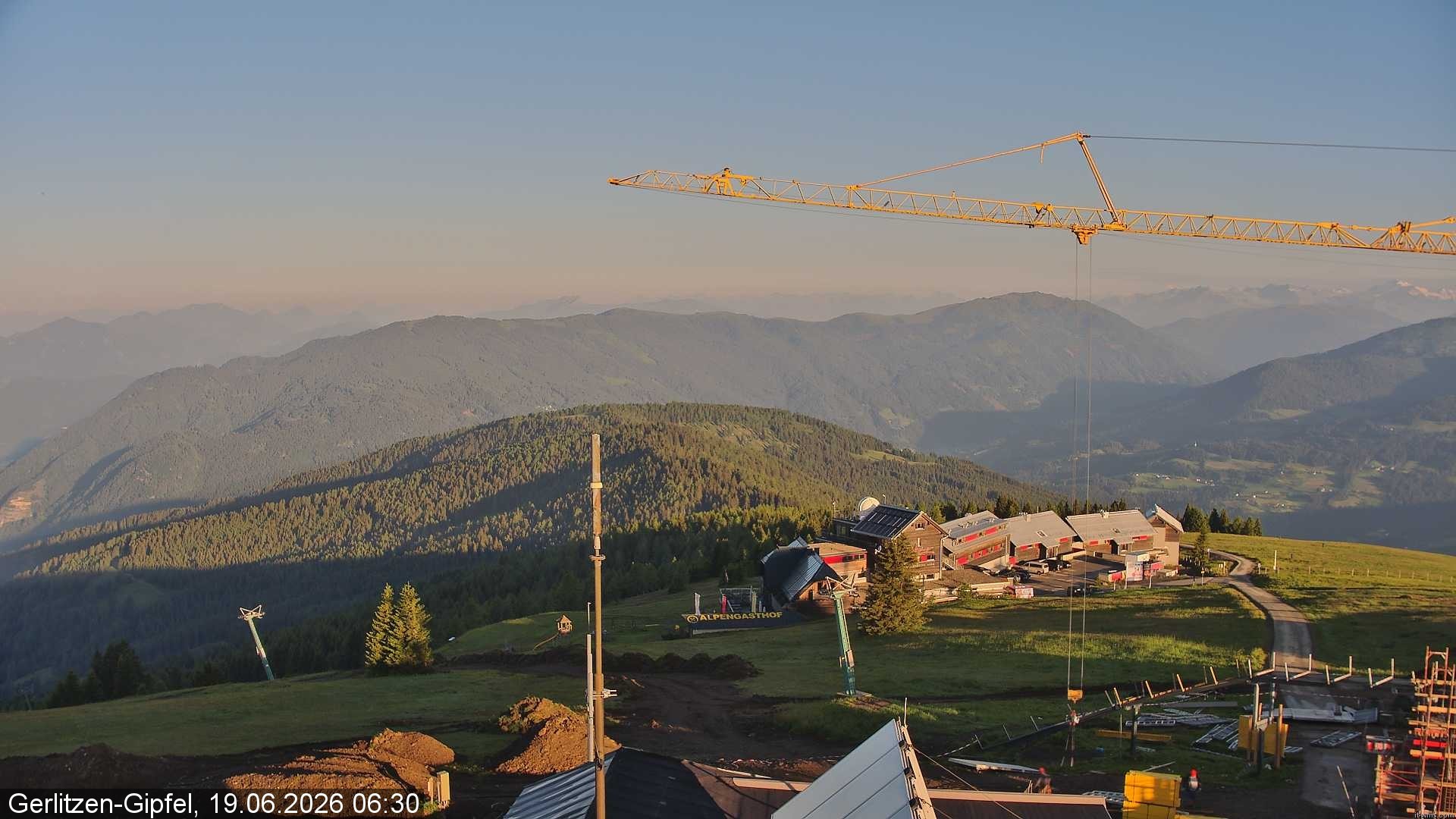 Archiv Foto Webcam Gerlitzen Gipfel: Bergstation 8er Carving Jet