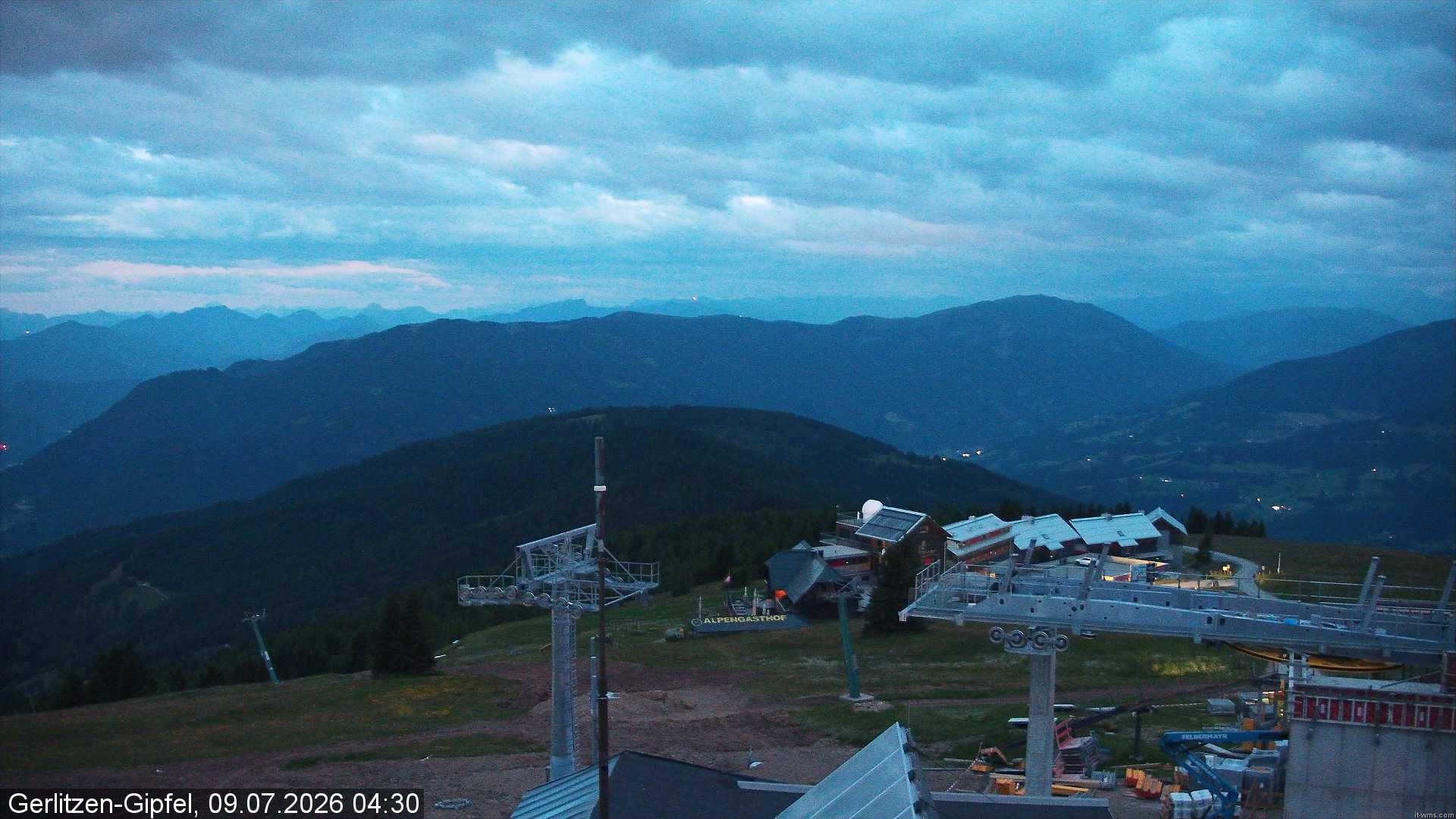 Archiv Foto Webcam Gerlitzen Gipfel: Bergstation 8er Carving Jet