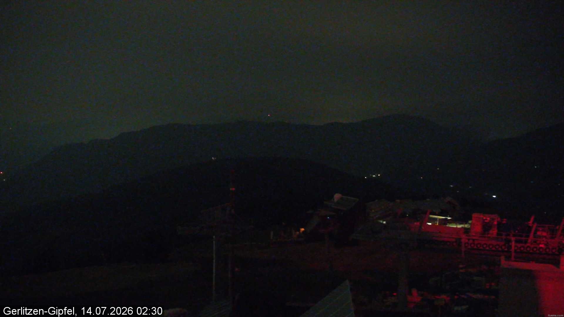 Archiv Foto Webcam Gerlitzen Gipfel: Bergstation 8er Carving Jet