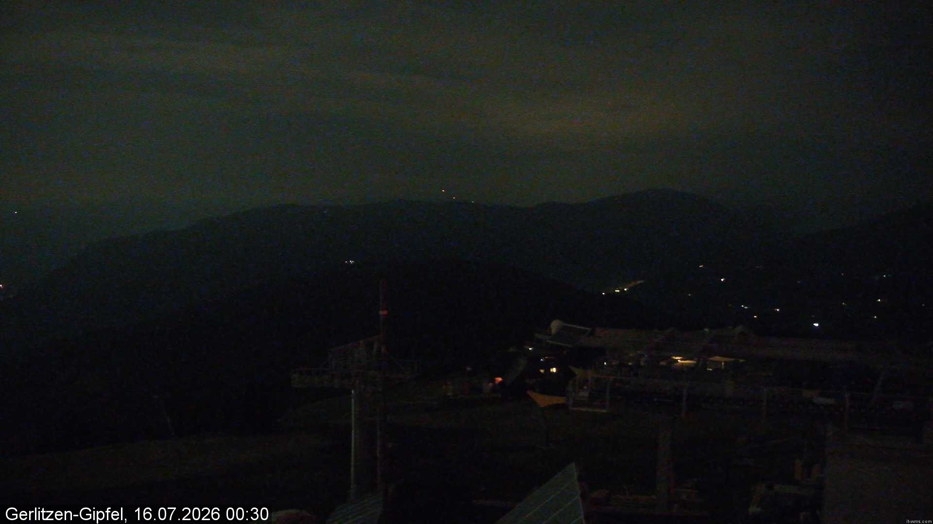 Archiv Foto Webcam Gerlitzen Gipfel: Bergstation 8er Carving Jet