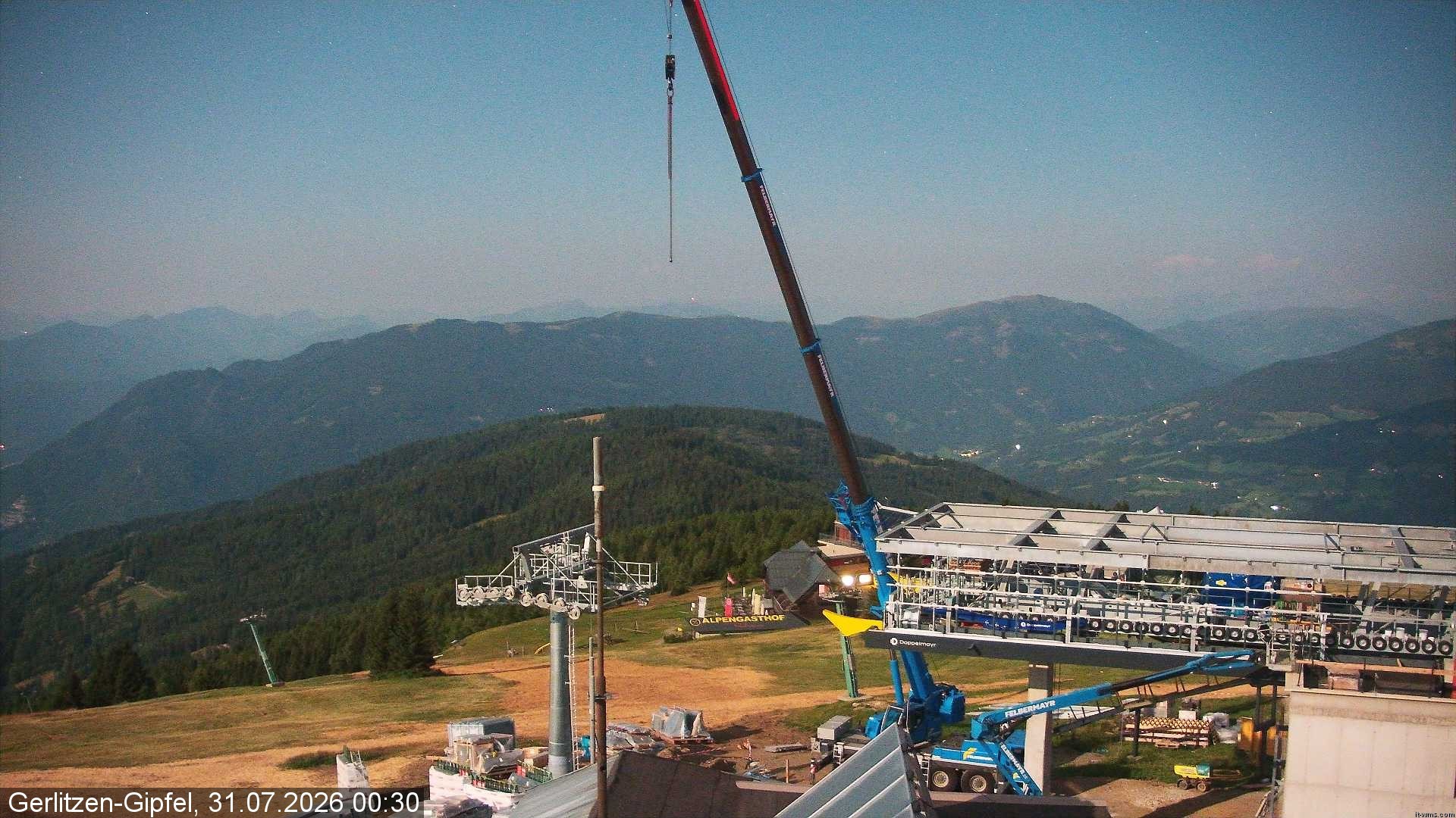 Archiv Foto Webcam Gerlitzen Gipfel: Bergstation 8er Carving Jet