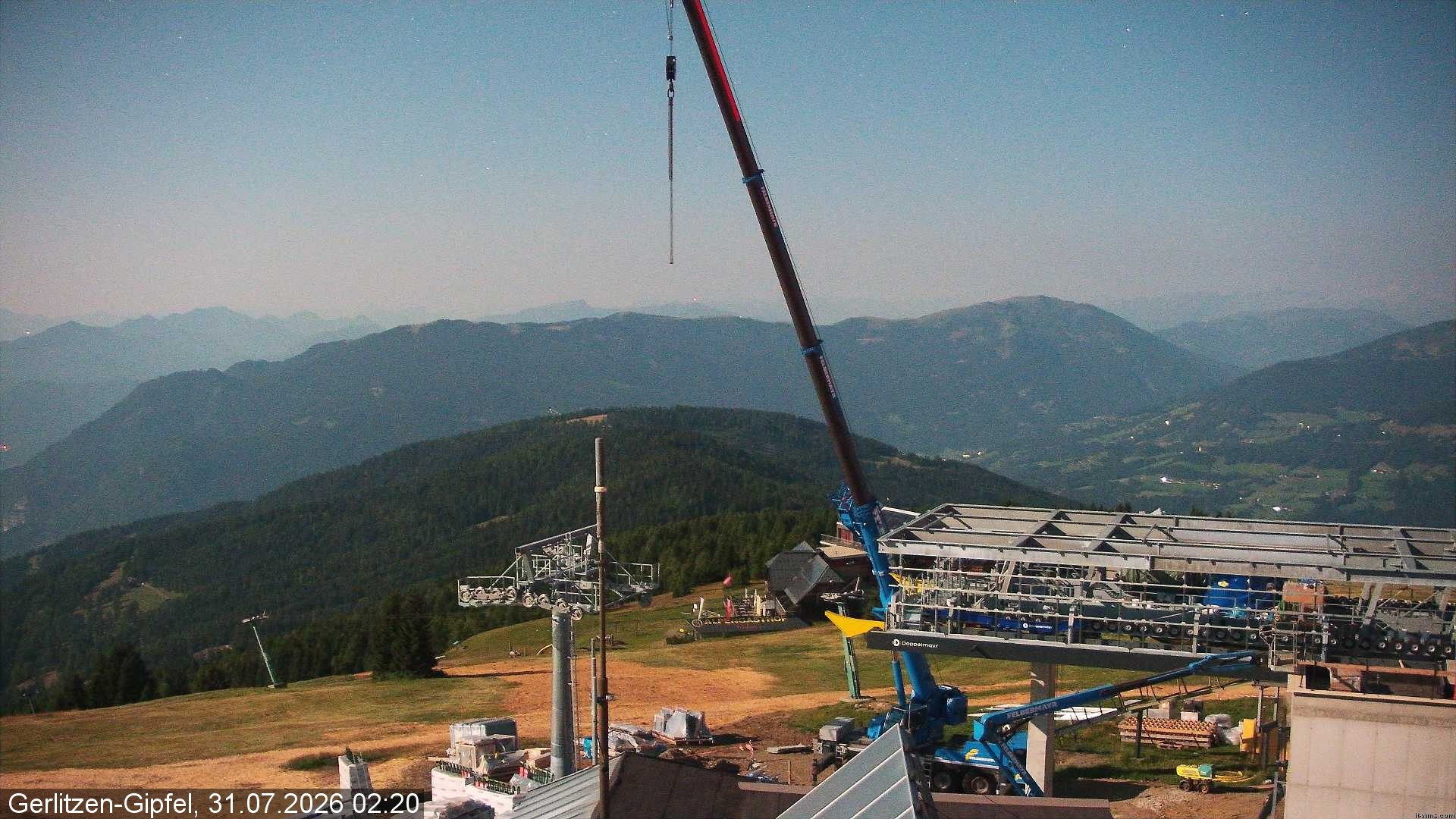 Archiv Foto Webcam Gerlitzen Gipfel: Bergstation 8er Carving Jet