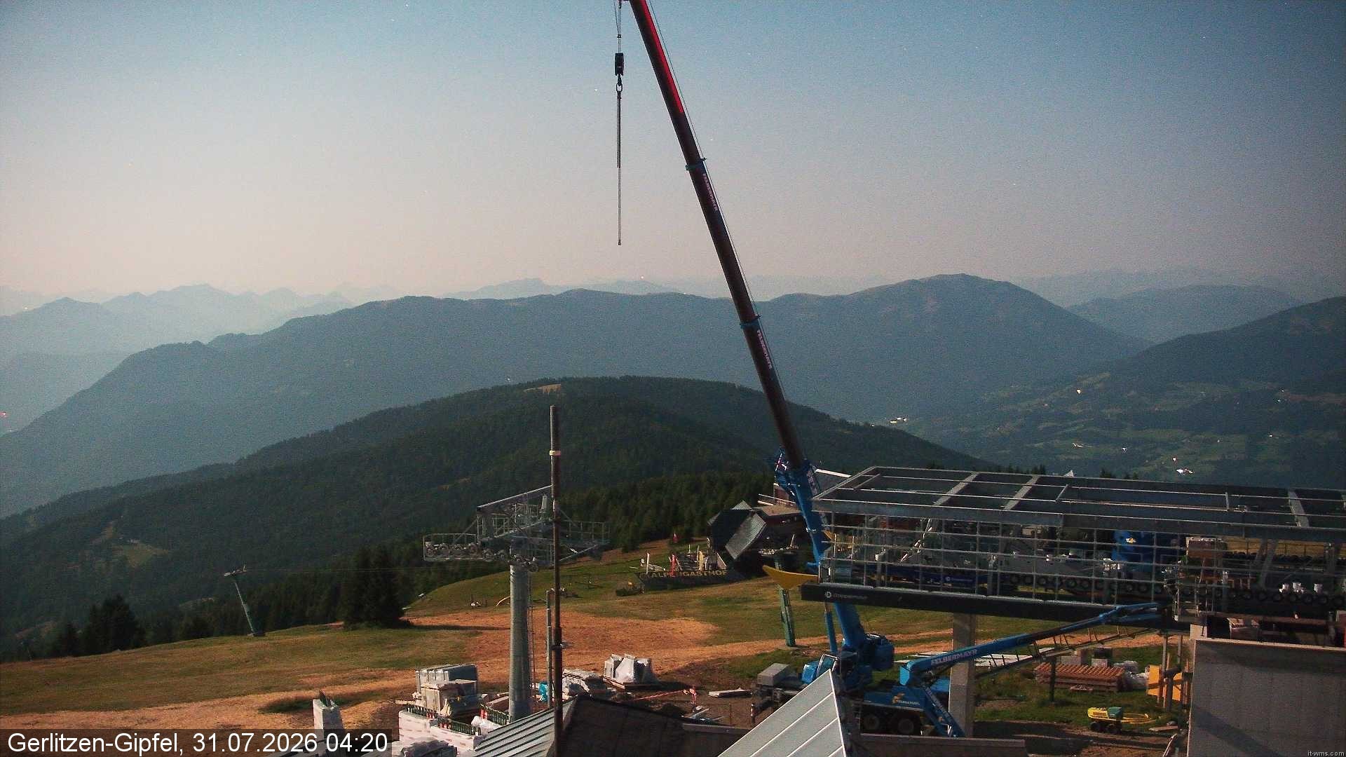 Archiv Foto Webcam Gerlitzen Gipfel: Bergstation 8er Carving Jet