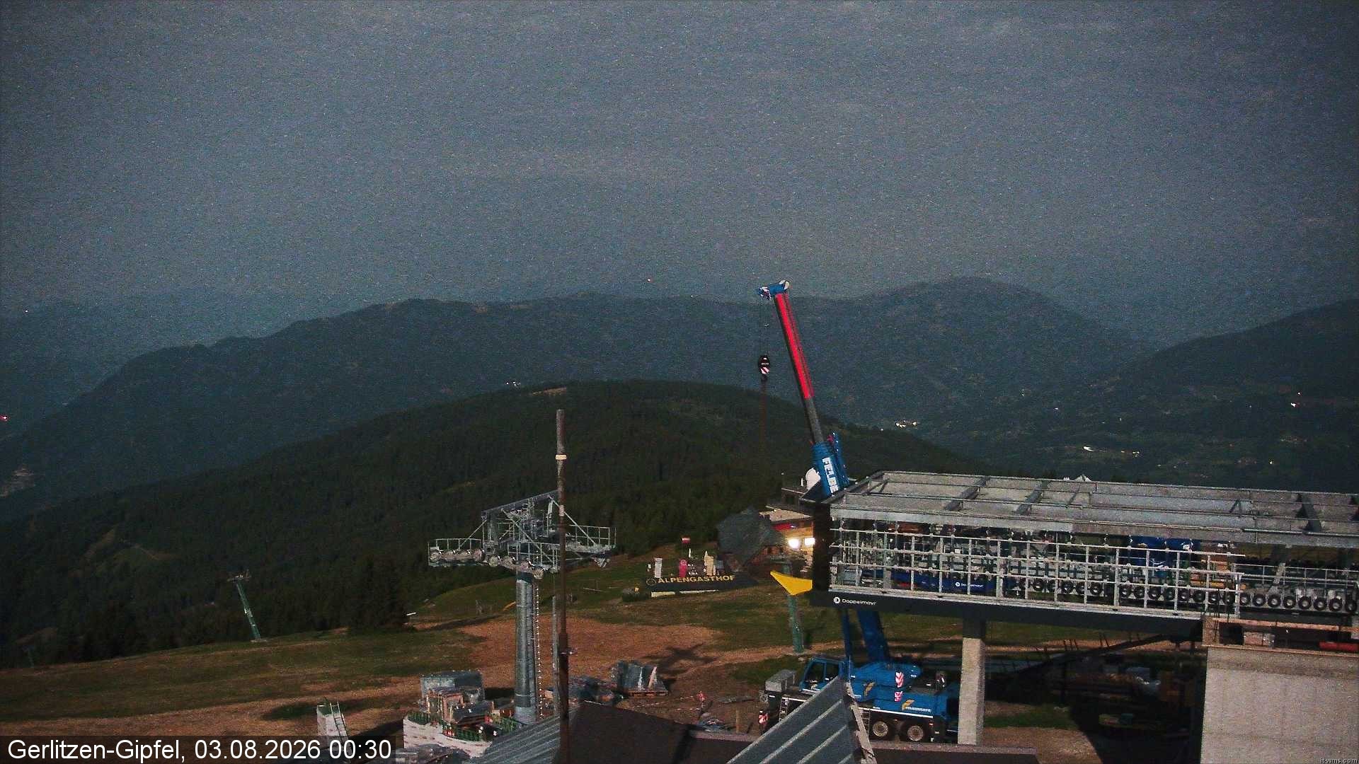 Archiv Foto Webcam Gerlitzen Gipfel: Bergstation 8er Carving Jet