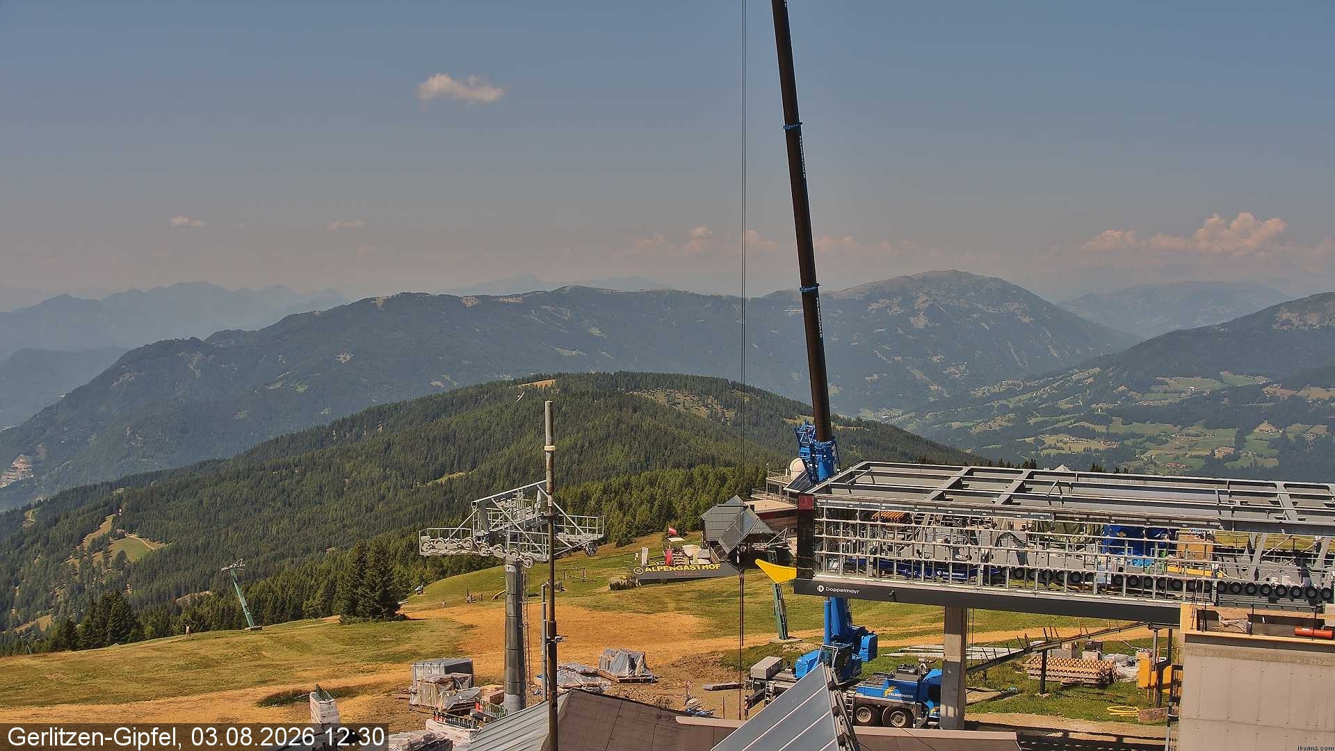 Archiv Foto Webcam Gerlitzen Gipfel: Bergstation 8er Carving Jet