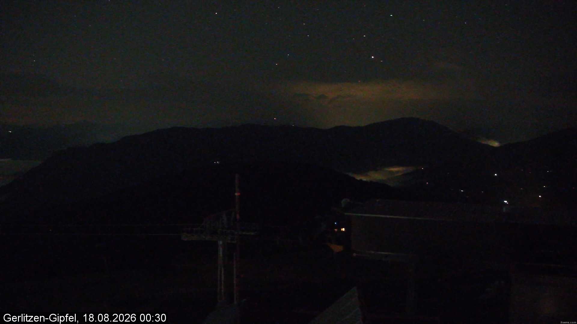 Archiv Foto Webcam Gerlitzen Gipfel: Bergstation 8er Carving Jet
