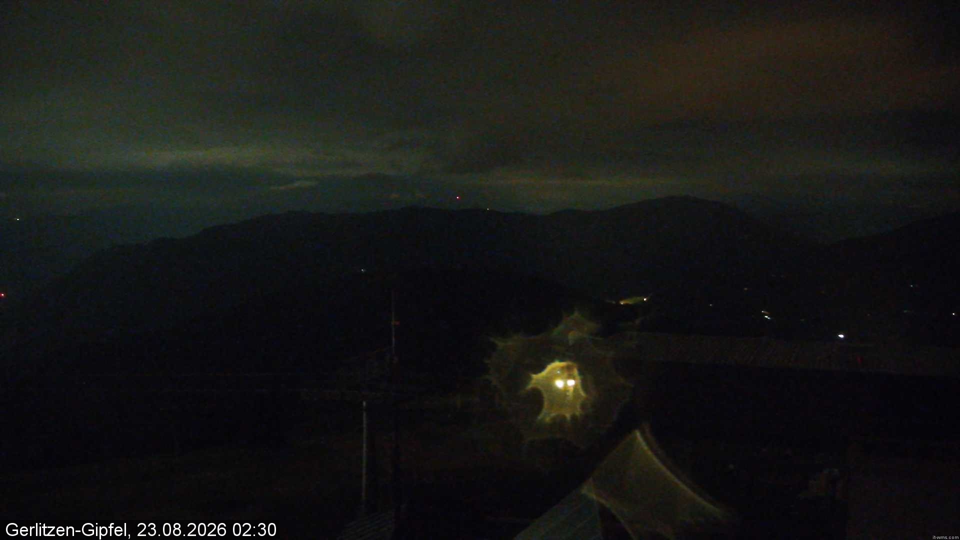 Archiv Foto Webcam Gerlitzen Gipfel: Bergstation 8er Carving Jet