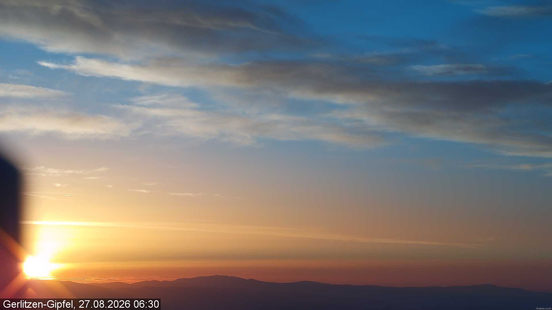 Archiv Foto Webcam Gerlitzen Gipfel: Bergstation 8er Carving Jet