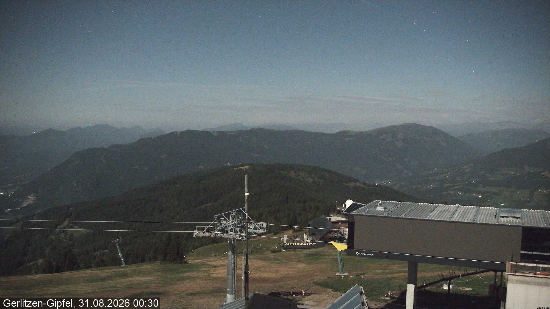 Archived image Webcam Mountain station 8er Carving Jet