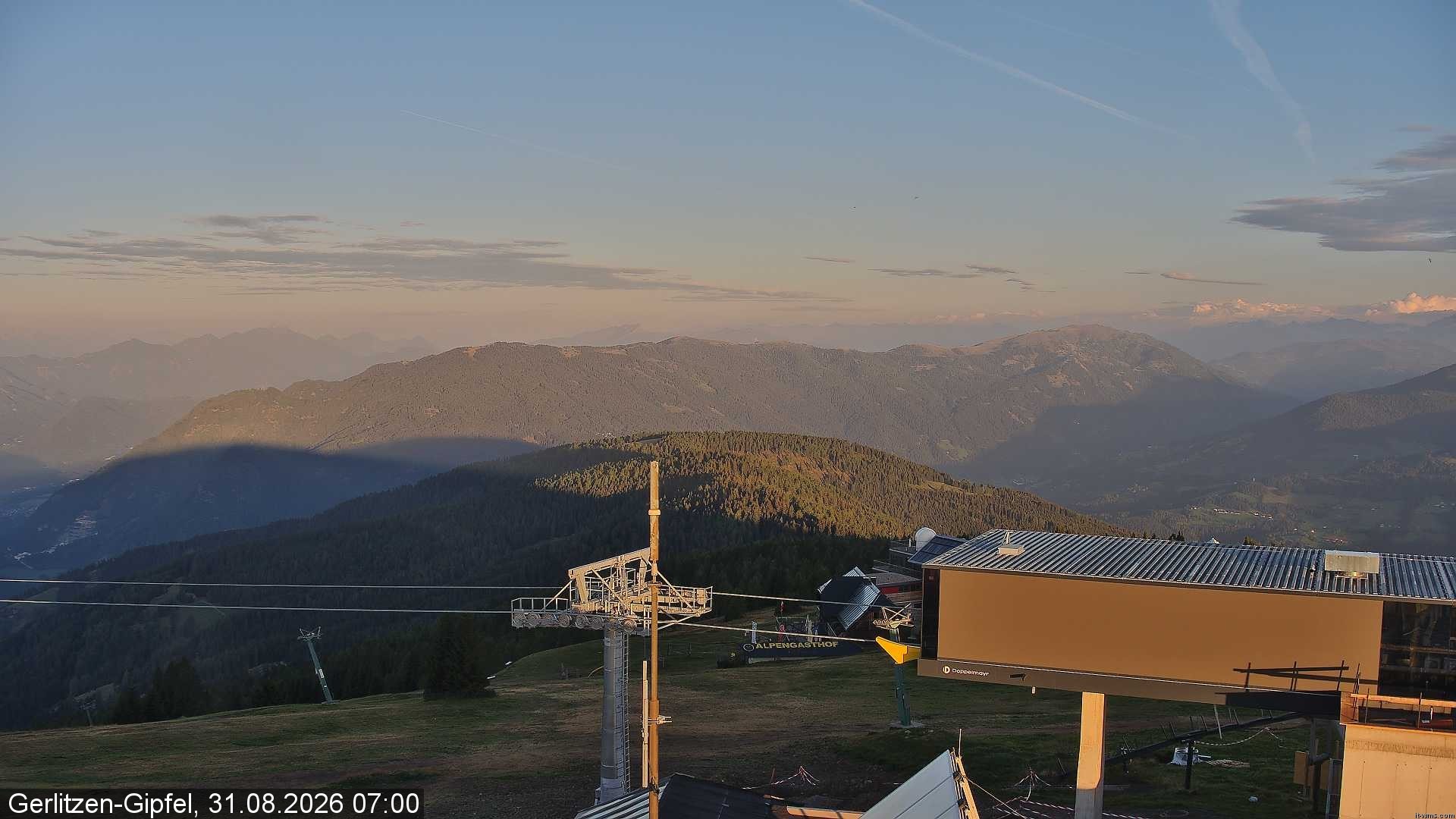 Archived image Webcam Mountain station 8er Carving Jet