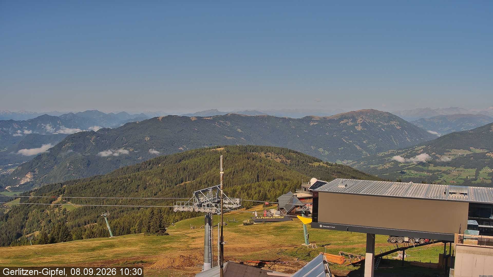 Archiv Foto Webcam Gerlitzen Gipfel: Bergstation 8er Carving Jet