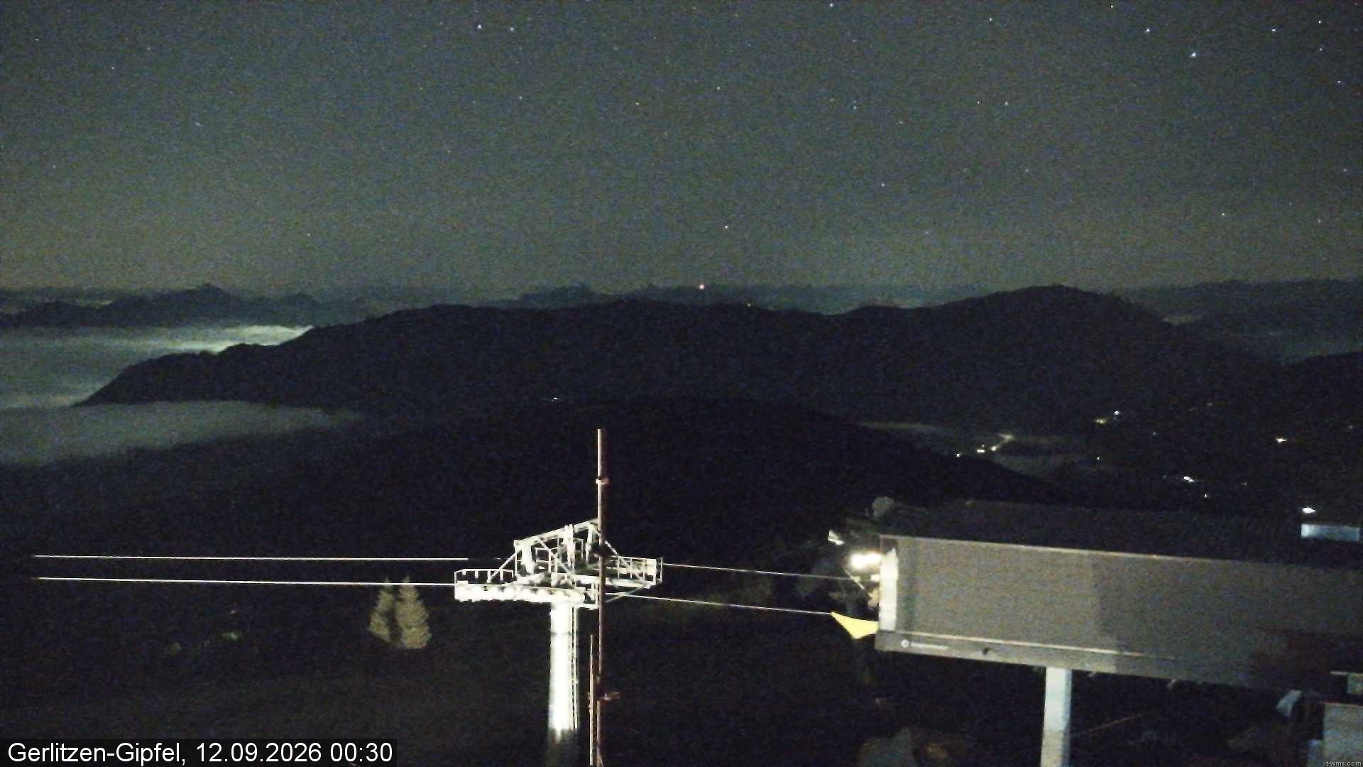Archiv Foto Webcam Gerlitzen Gipfel: Bergstation 8er Carving Jet