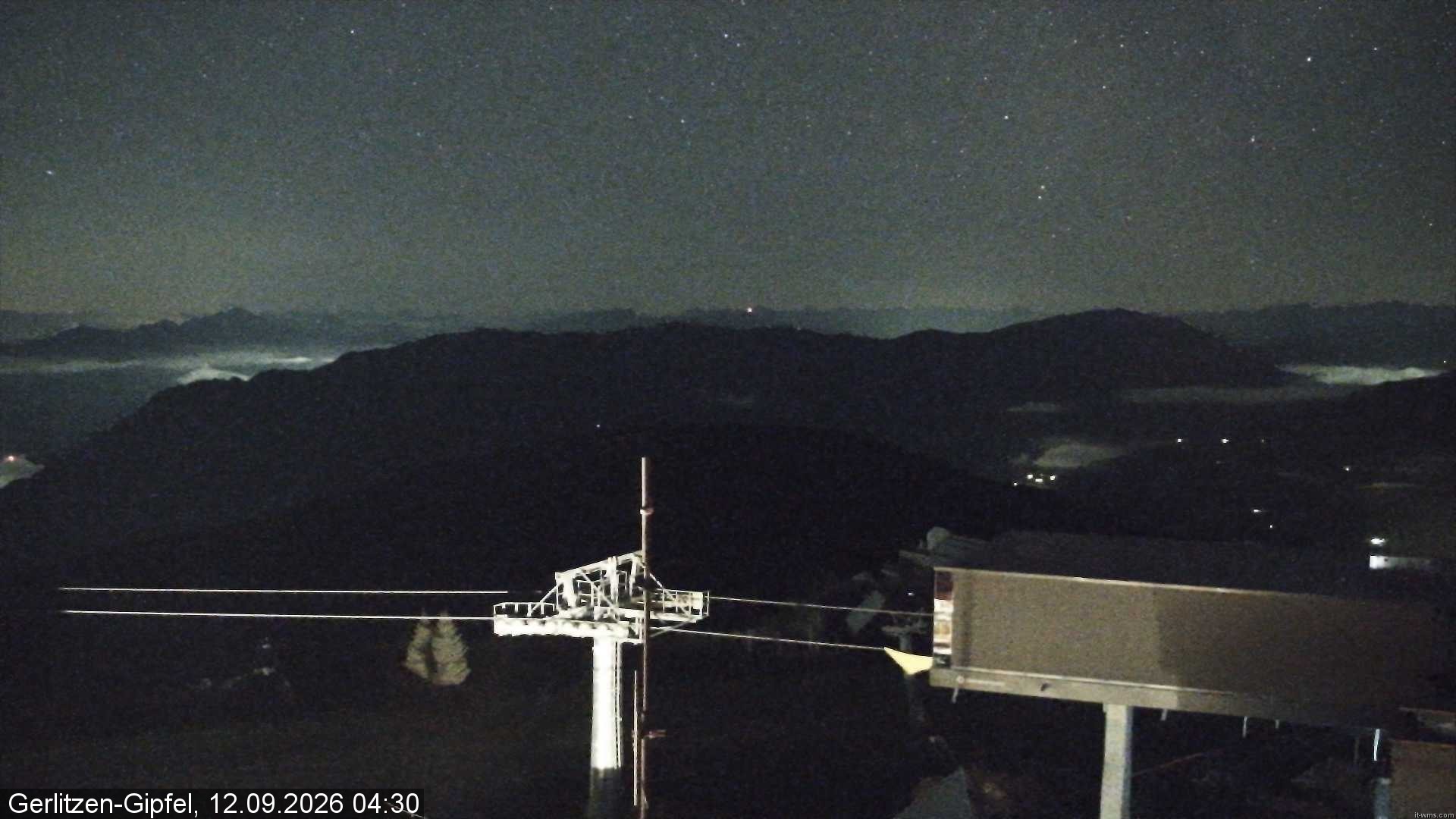 Archiv Foto Webcam Gerlitzen Gipfel: Bergstation 8er Carving Jet