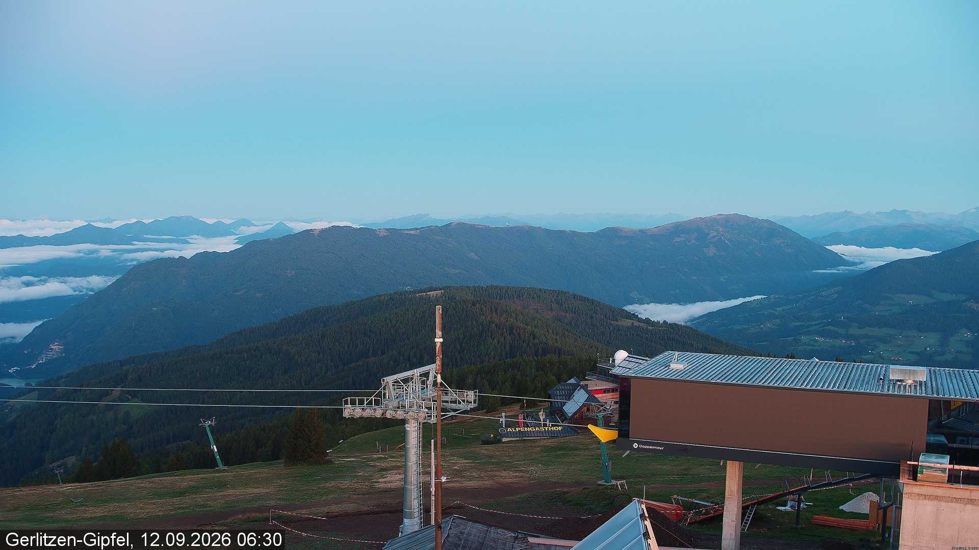 Archiv Foto Webcam Gerlitzen Gipfel: Bergstation 8er Carving Jet