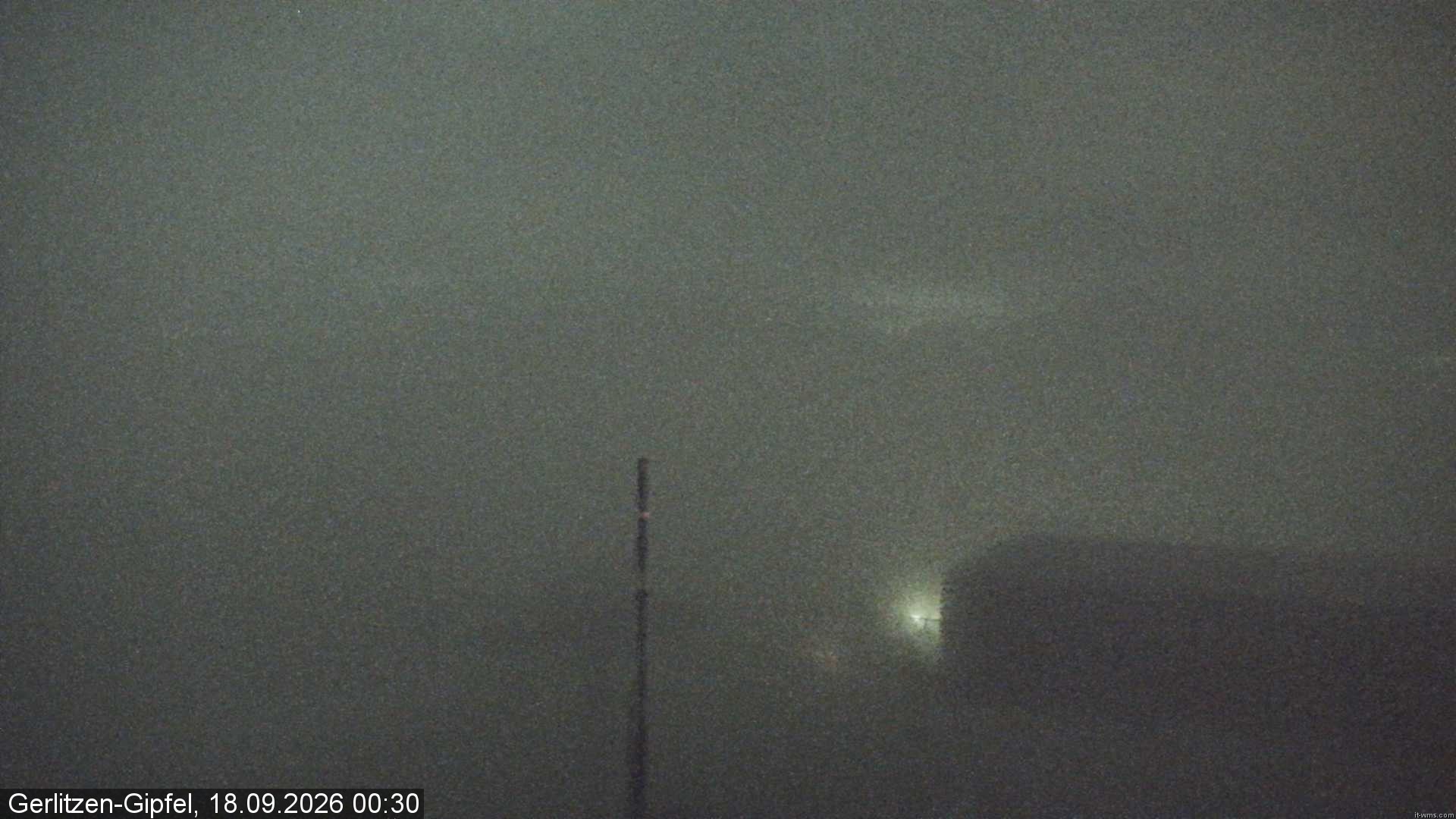 Archiv Foto Webcam Gerlitzen Gipfel: Bergstation 8er Carving Jet