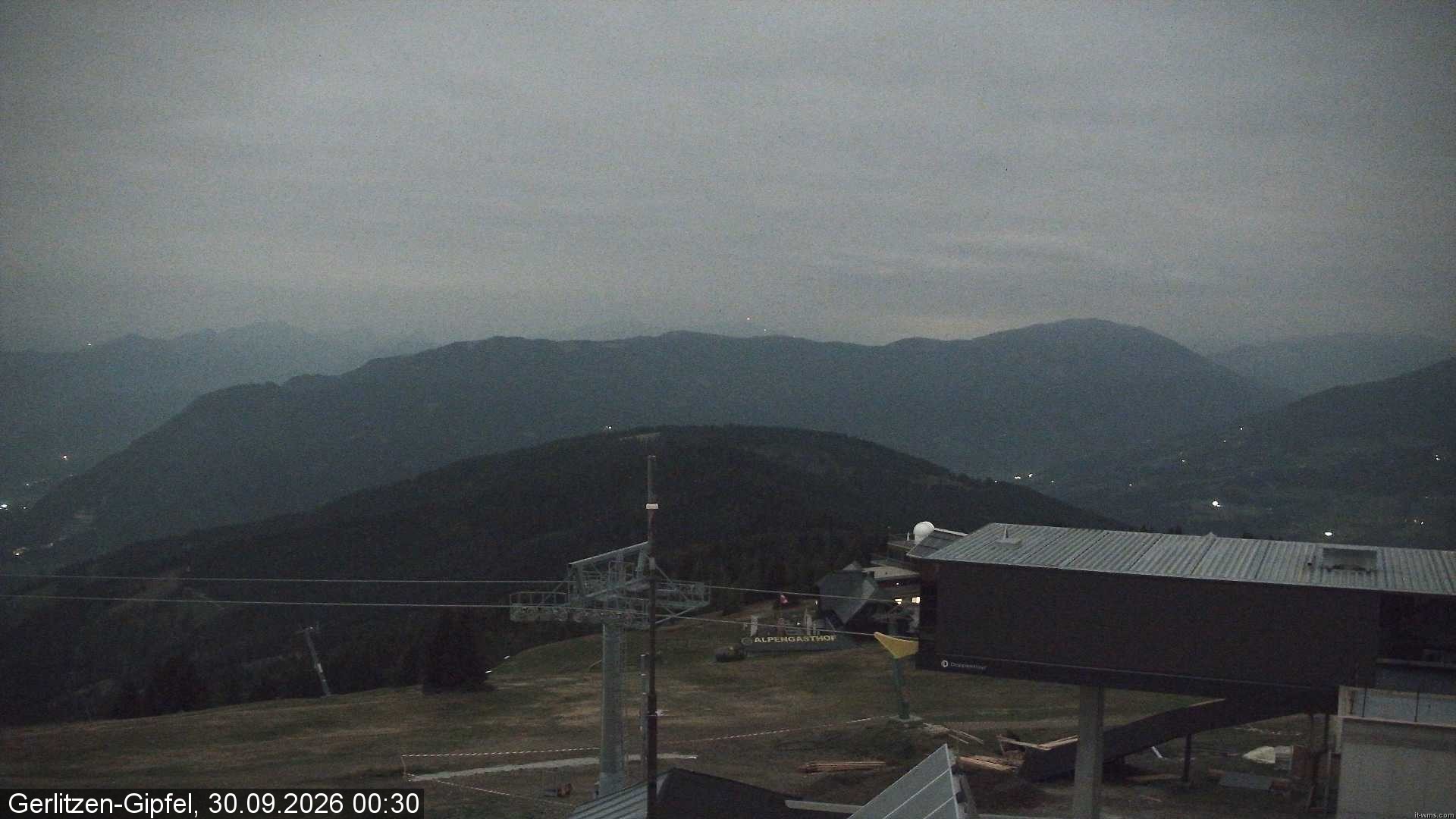 Archiv Foto Webcam Gerlitzen Gipfel: Bergstation 8er Carving Jet