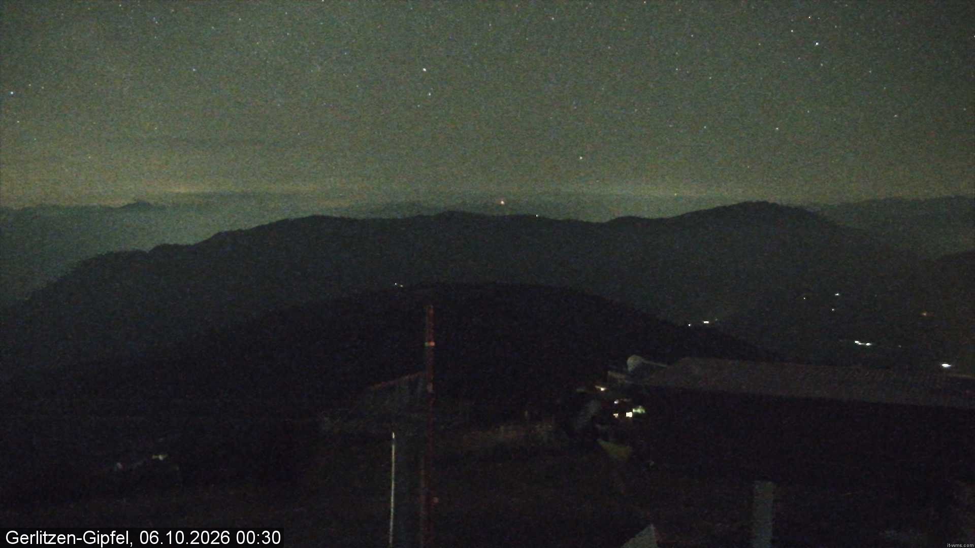 Archiv Foto Webcam Gerlitzen Gipfel: Bergstation 8er Carving Jet