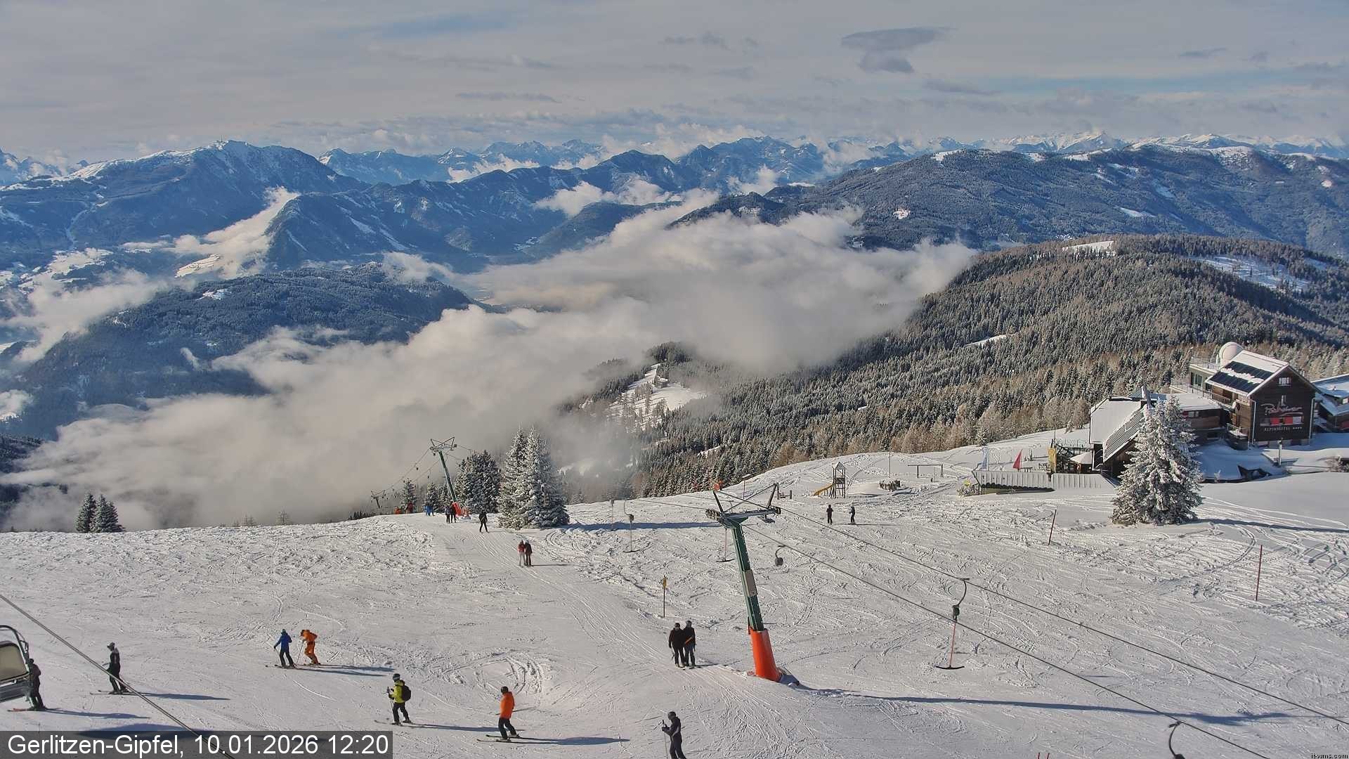 Archiv Foto Webcam Gerlitzen-Gipfel - Alpengasthof