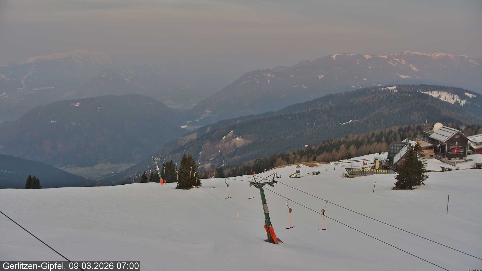 Archiv Foto Webcam Gerlitzen-Gipfel - Alpengasthof