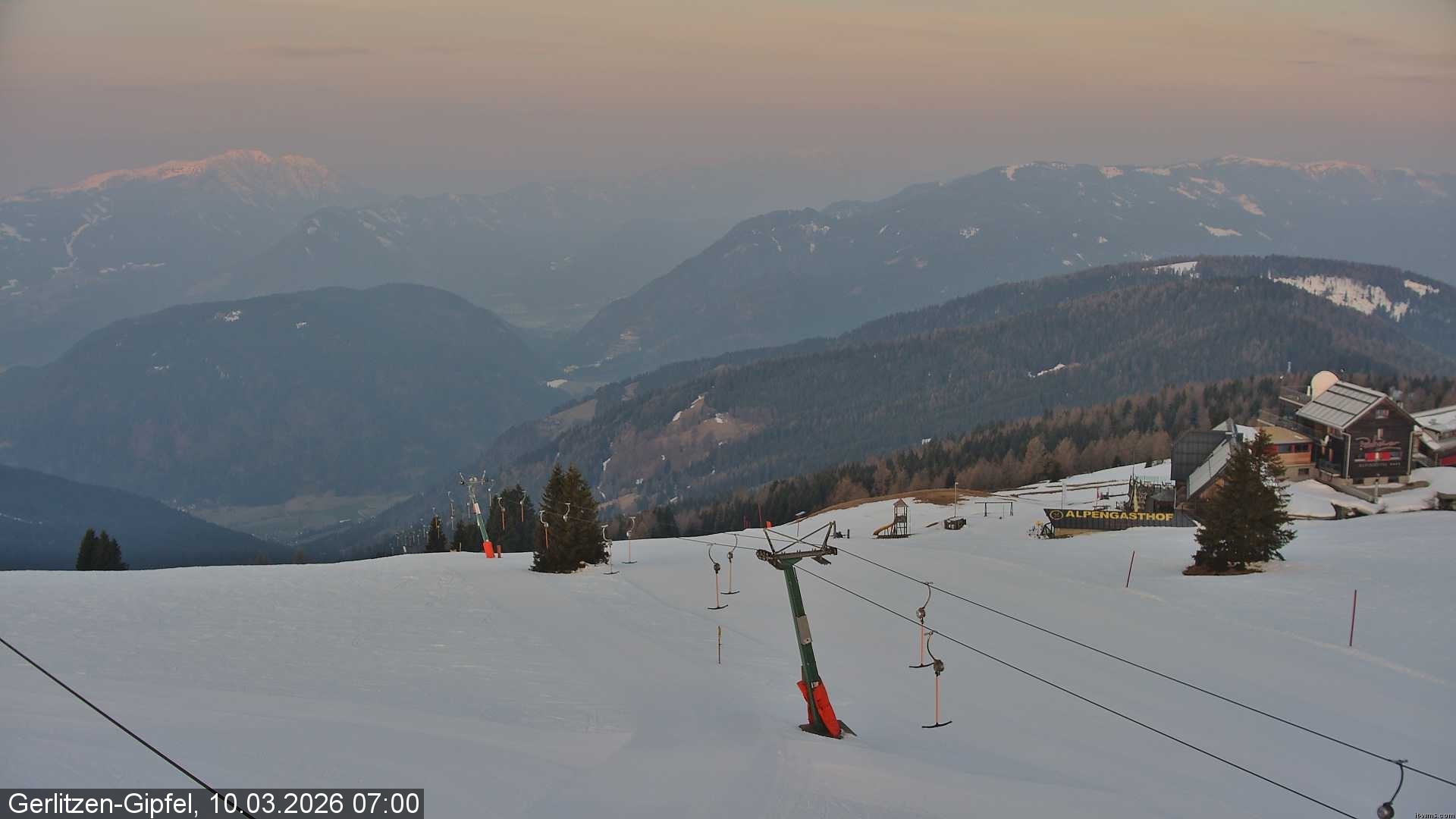 Archiv Foto Webcam Gerlitzen-Gipfel - Alpengasthof